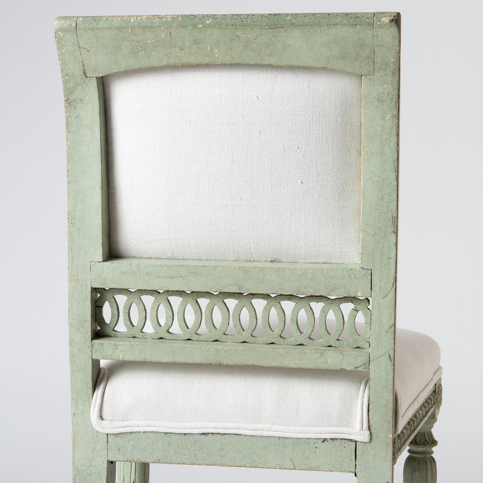 Pair of Swedish Gustavian Period Side Chairs in Old Green Paint, circa 1800 For Sale 5
