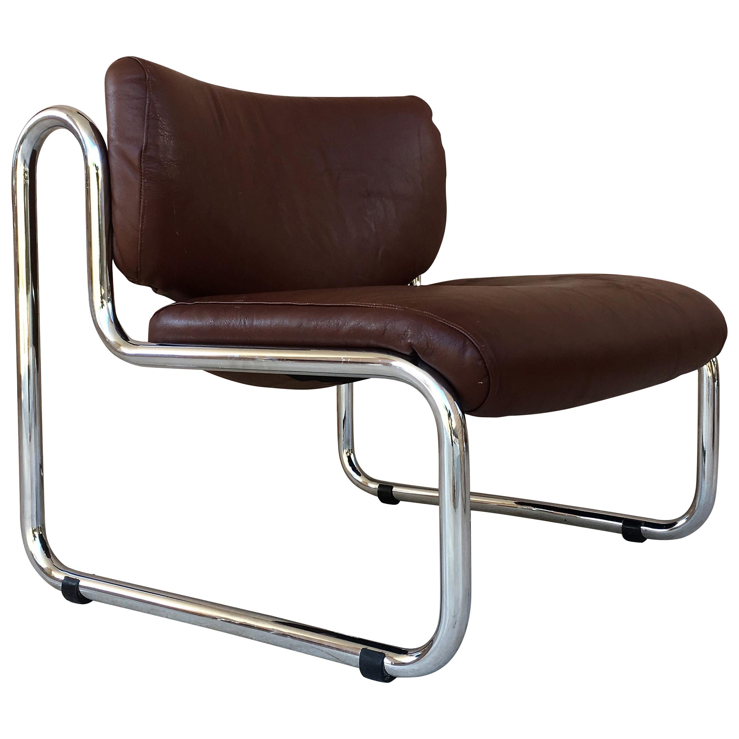 Midcentury Sculptural Chrome and Leather Italian Lounge Chair