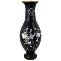 Vase à bouteille coréen en laque noire avec incrustation de nacre Extra Large Footed