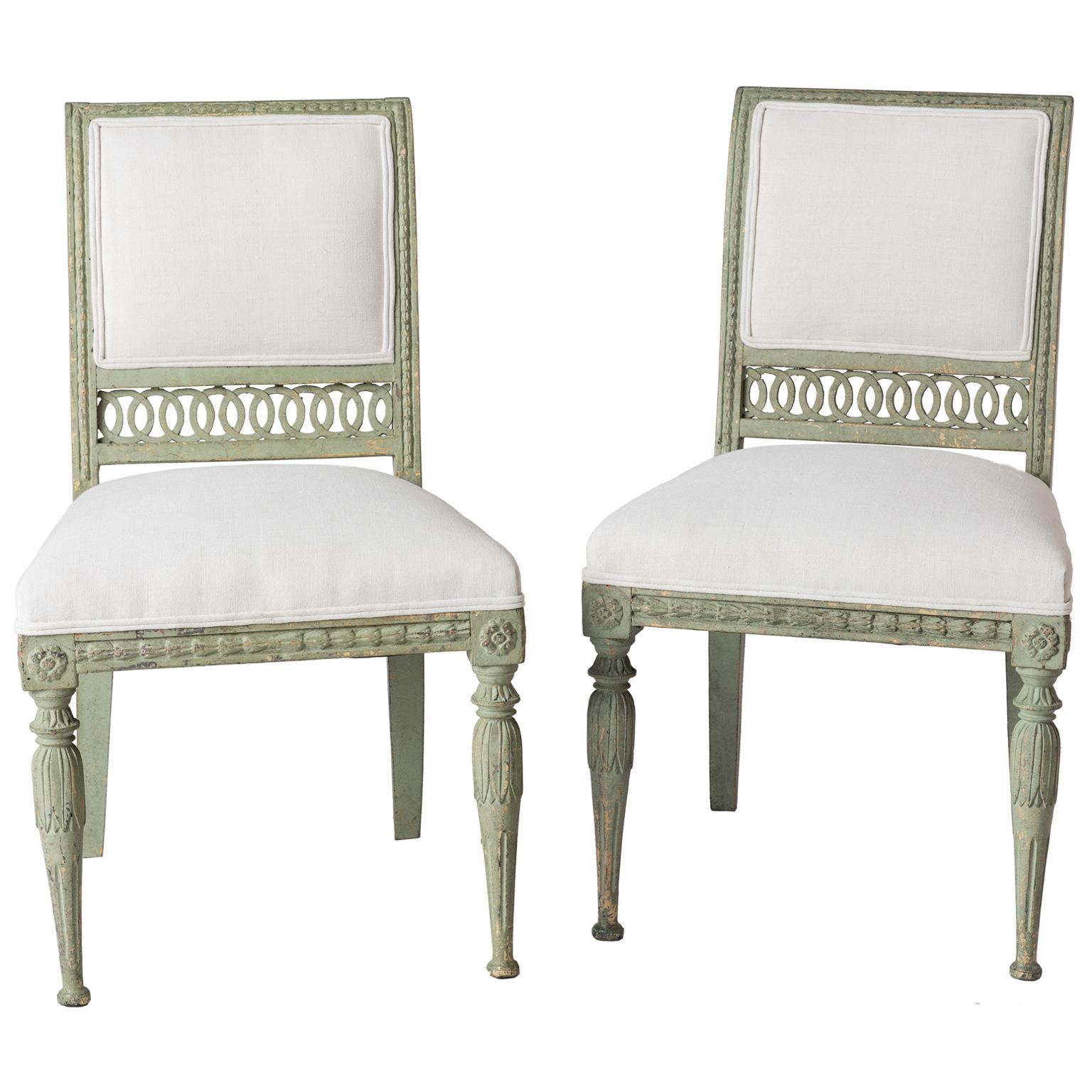 Pair of Swedish Gustavian Period Side Chairs in Old Green Paint, circa 1800 For Sale