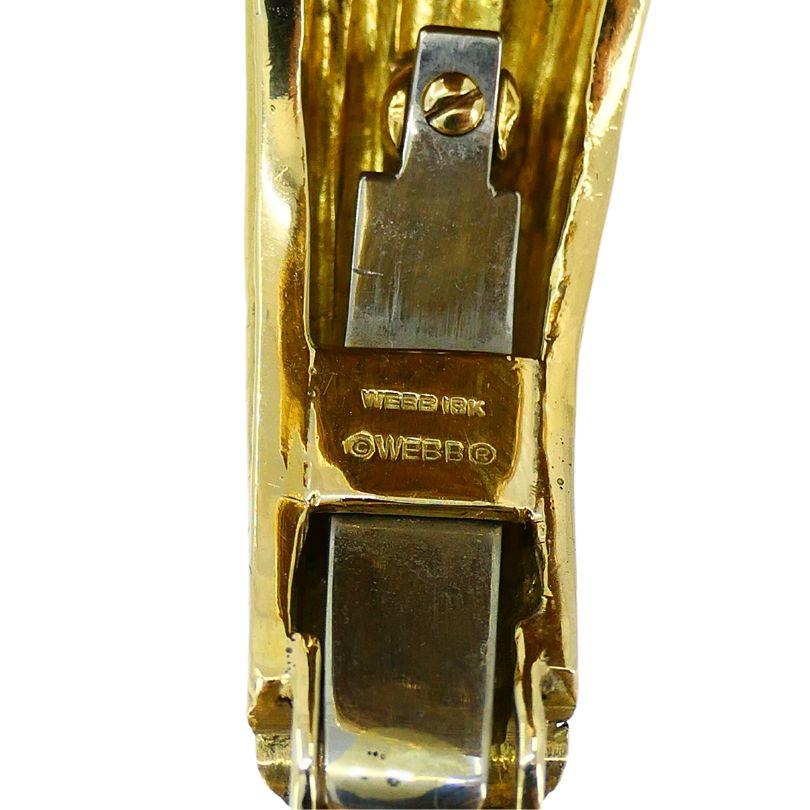 David Webb Bracelet à charnières croisées en or 18 carats martelé en vente 6