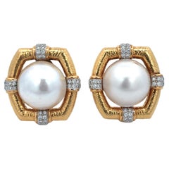 David Webb, Platinum 18K Gold Pearl Earrings
