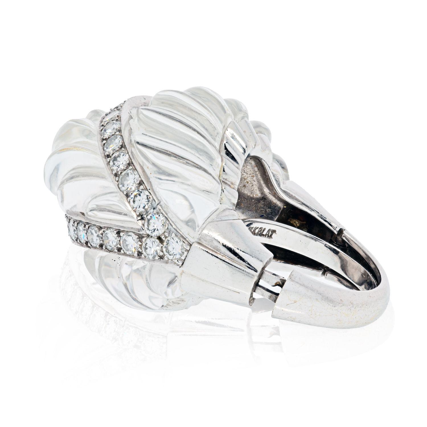 Taille ronde David David Platinum & 18K White Gold Rock Crystal Diamond Arch Ring (bague en forme d'arche en cristal de roche et en diamant) en vente