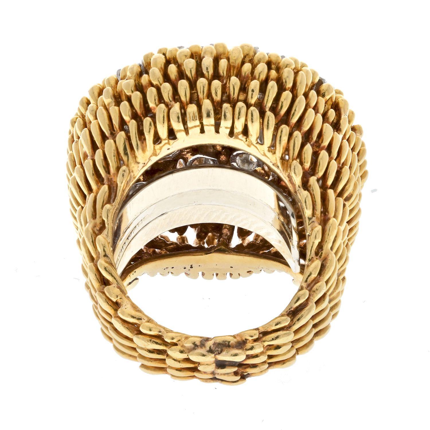 David Webb Platinum & 18K Yellow Gold 1960s Diamond Textured Cocktail Ring In Excellent Condition For Sale In New York, NY
