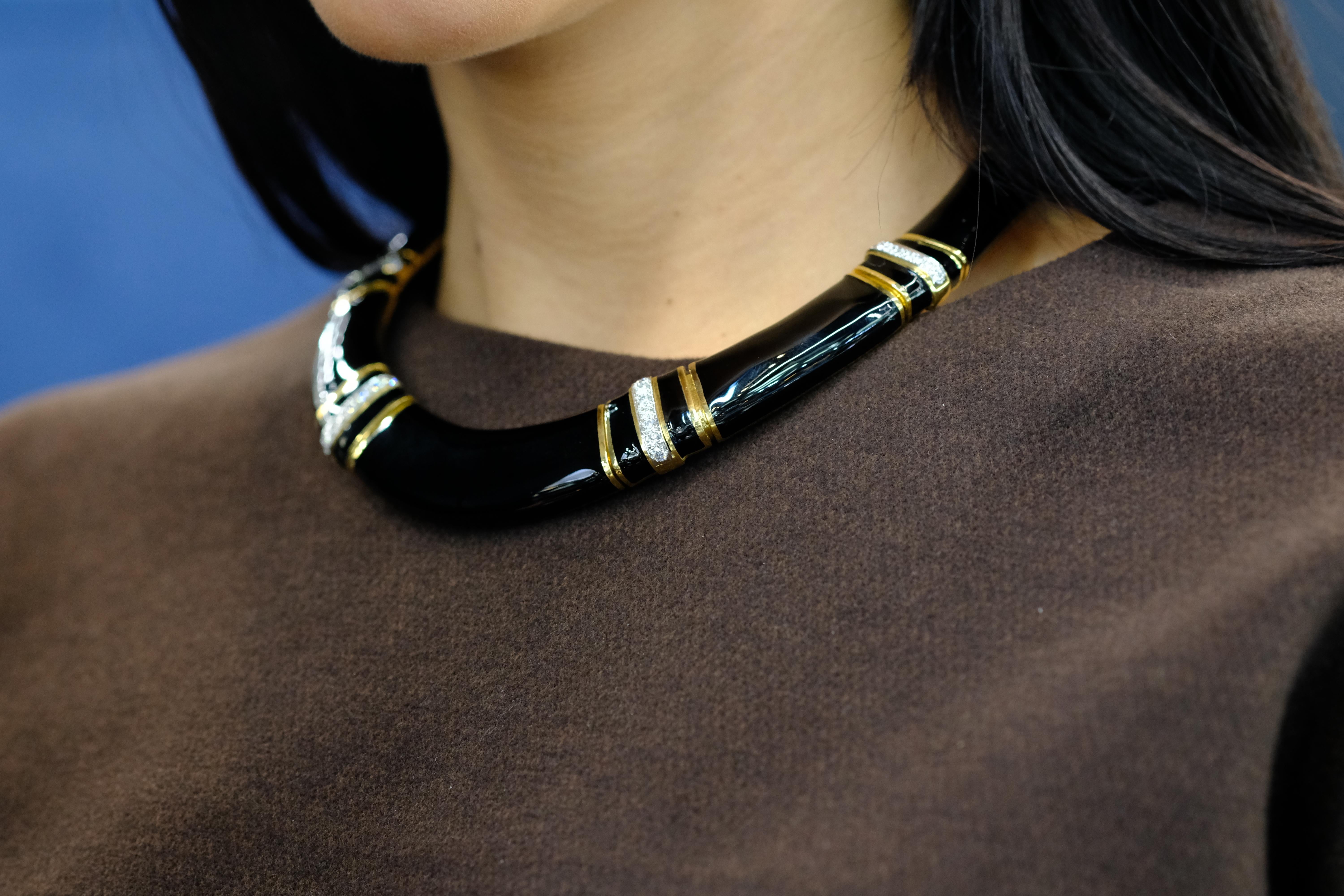 David Webb Collar de platino y oro amarillo de 18 quilates con diamantes y esmalte negro de la década de 1970 en venta 1