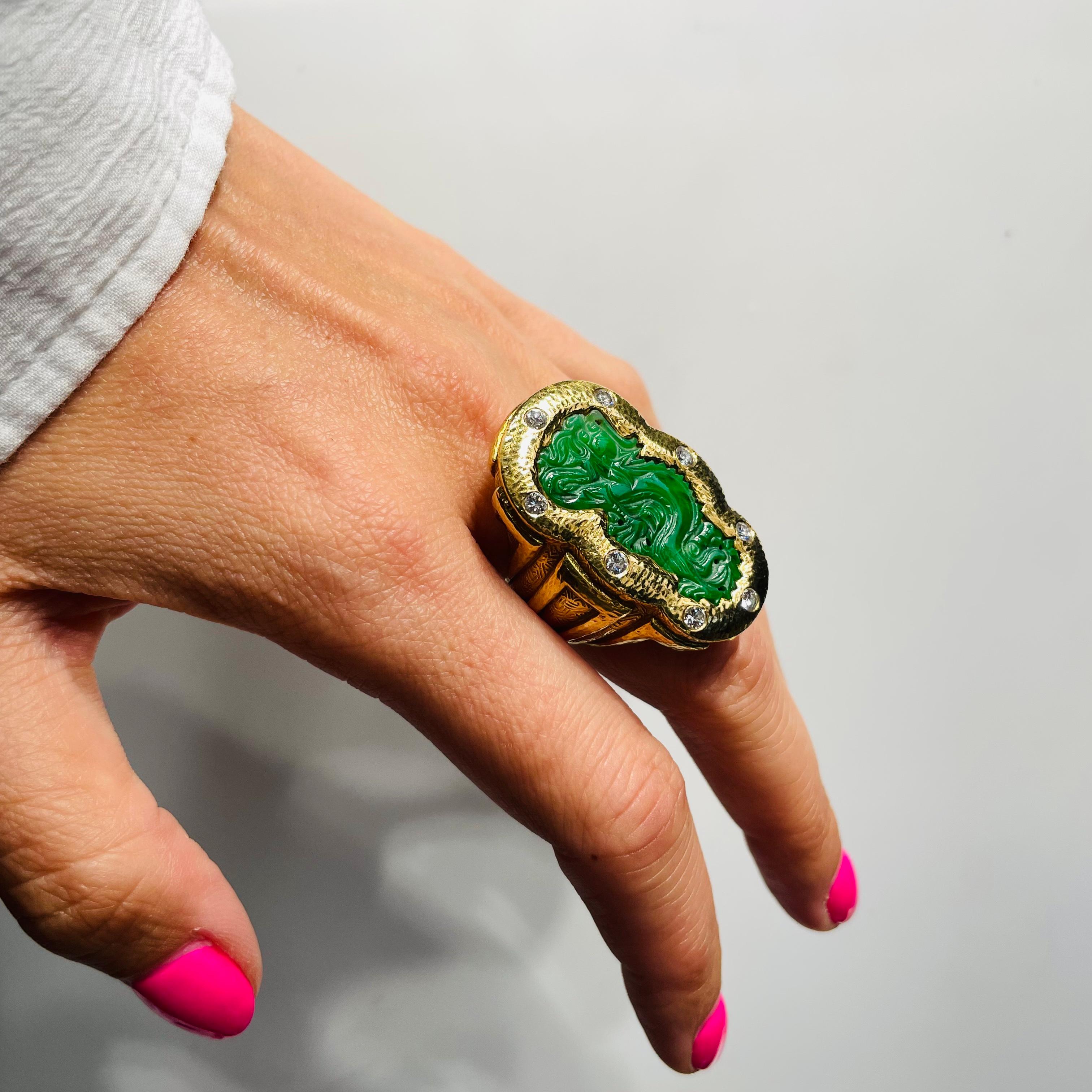 David Webb Platinum & 18K Yellow Gold 1970's Carved Jade Dragon Style Ring For Sale 1