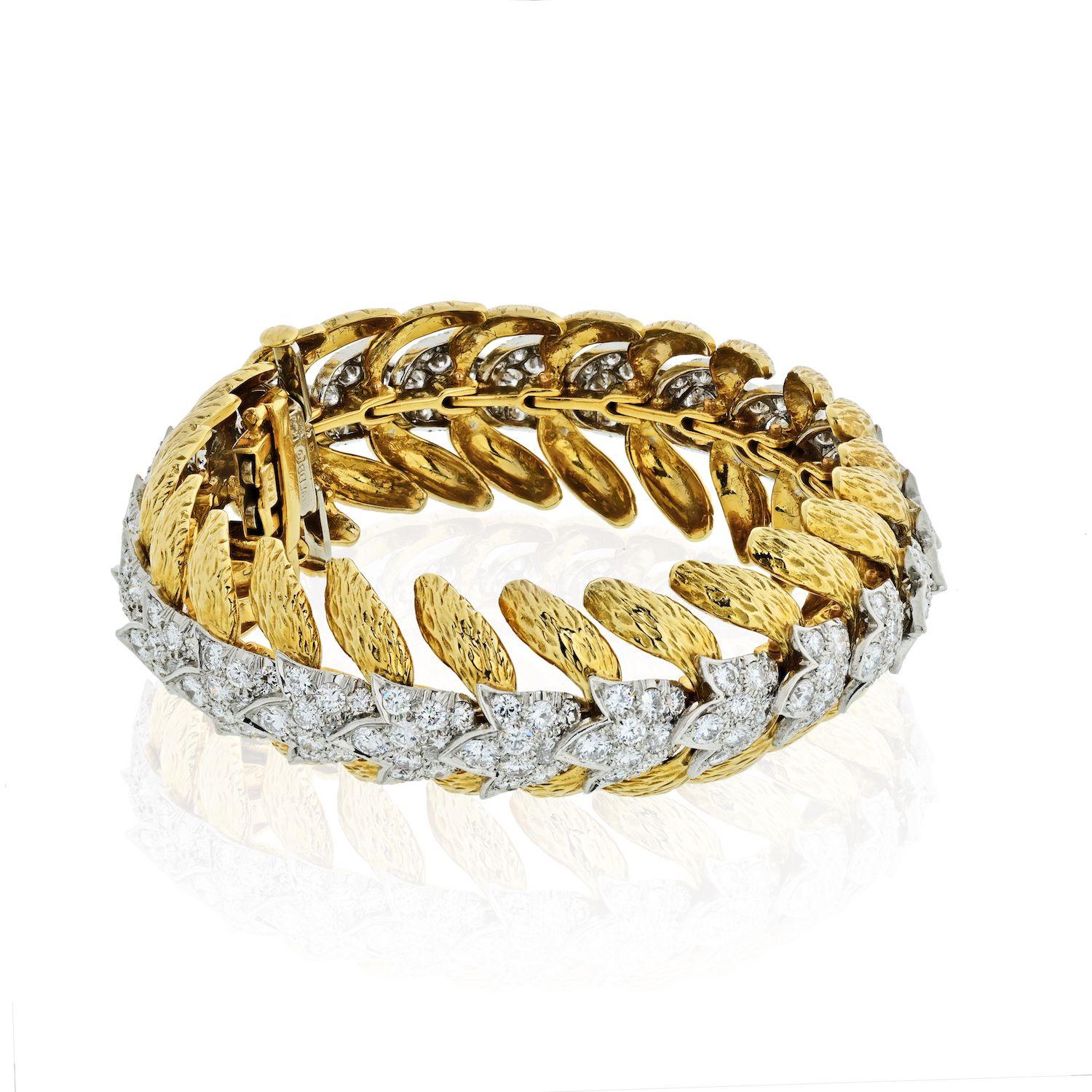 David Webb Platinum and 18 Karat Yellow Gold 25 Carat Diamond Bracelet In Excellent Condition In New York, NY