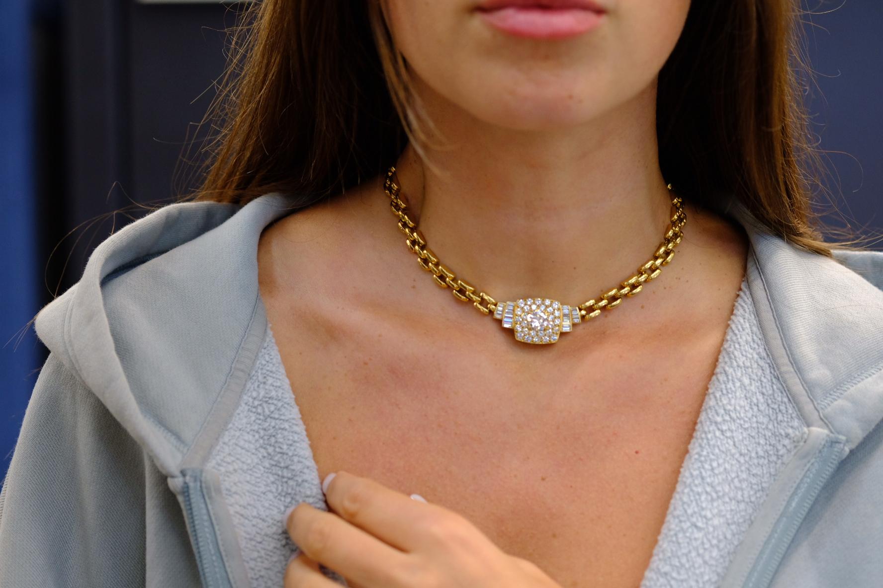 David Webb Platin & 18 Karat Gelbgold Choker-Halskette mit 6,40 Karat Diamanten Damen im Angebot