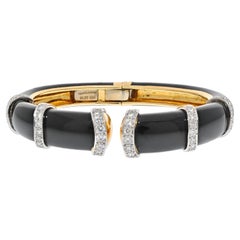 Bracelet manchette en platine et or jaune 18K, émail noir et diamants David Webb