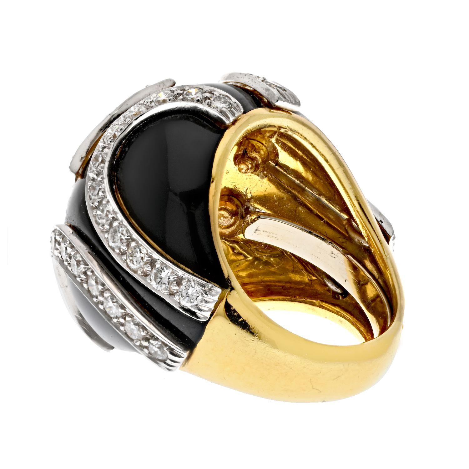 Moderne David David Platinum & 18k Yellow Gold Black Enamel Diamond Bombe Ring (bague en platine et or jaune 18k avec diamant) en vente