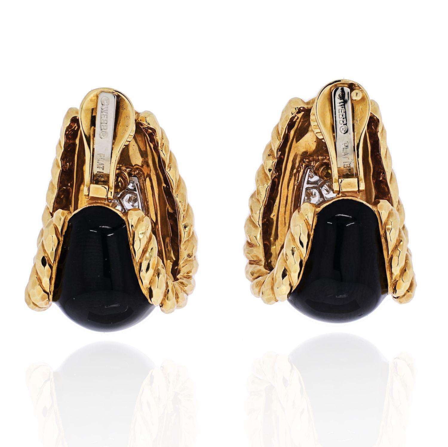 Round Cut David Webb Platinum & 18k Yellow Gold Black Enamel Diamond Earrings For Sale