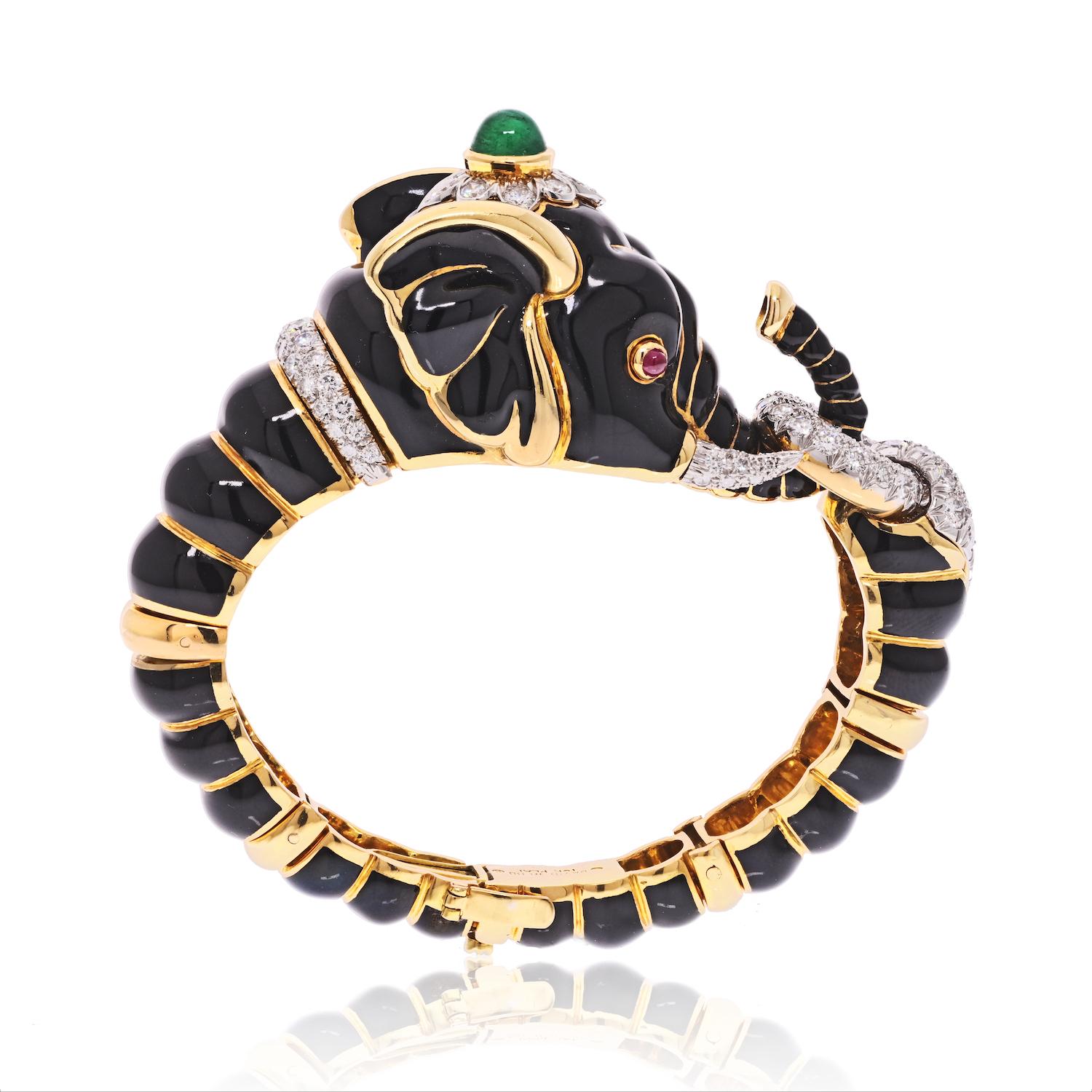 Moderne David Webb Platinum & 18k Yellow Gold Black Enamel Elephant Bracelet en vente