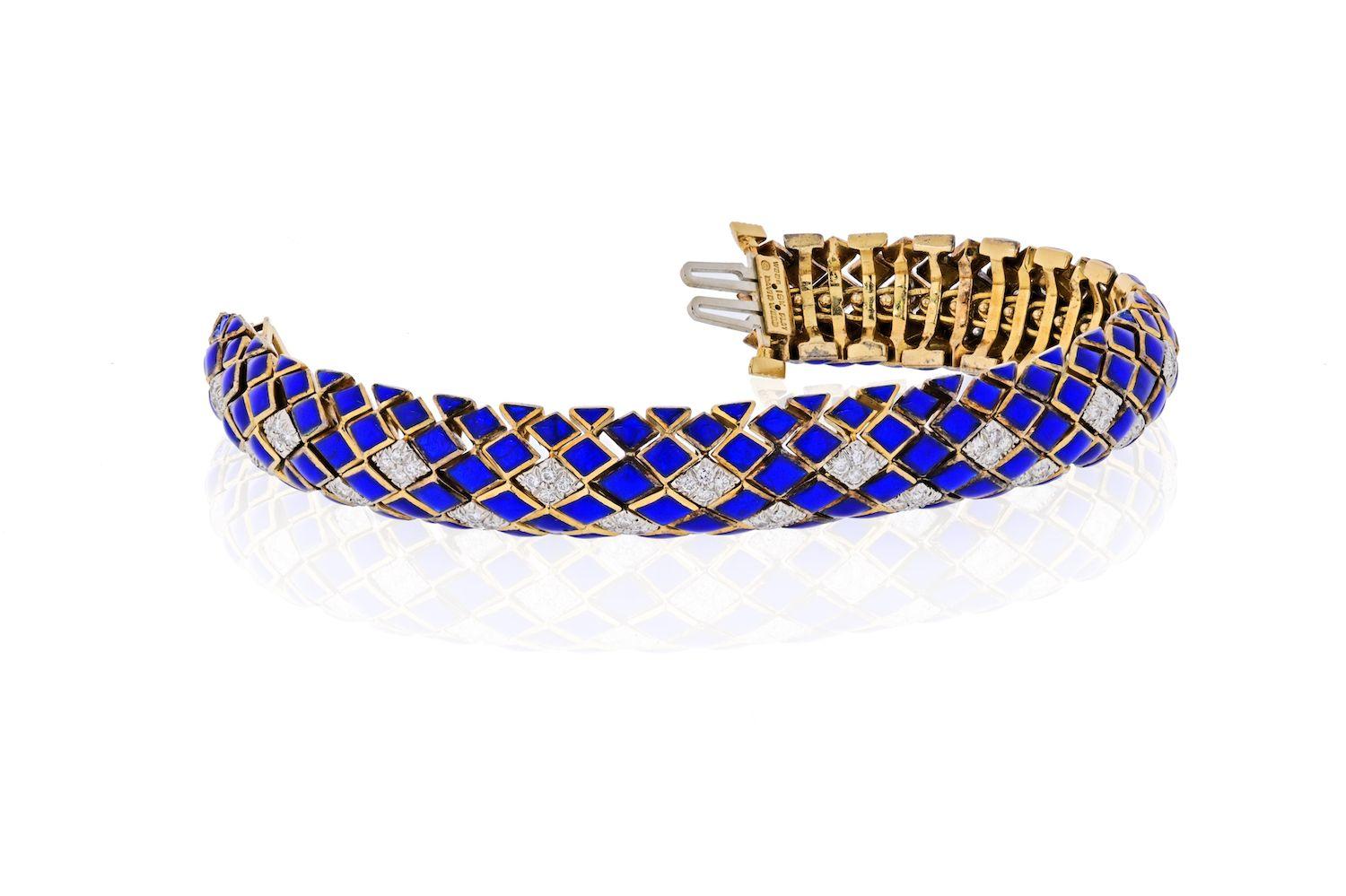 Modern David Webb Platinum and 18 Karat Yellow Gold Blue Enamel and Diamond Bracelet For Sale
