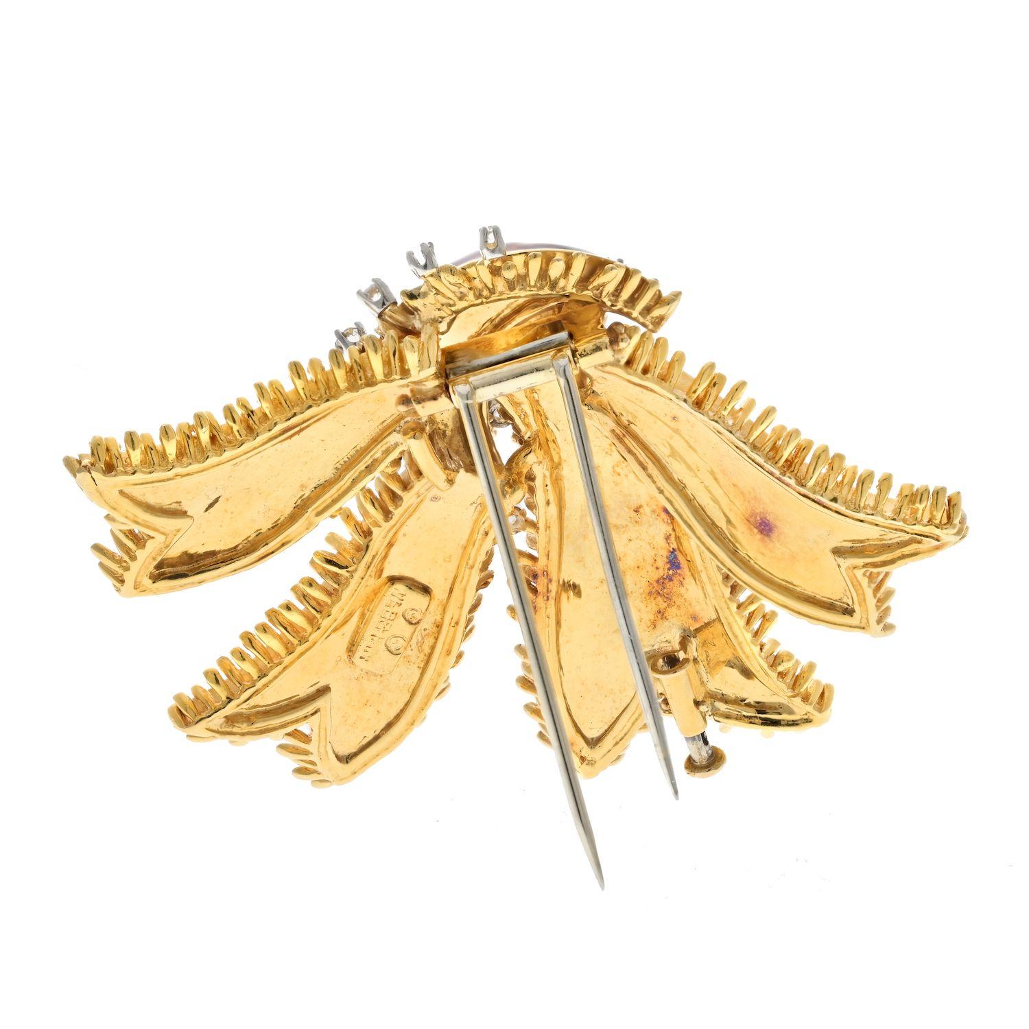 Moderne David Webb Broche en platine et or jaune 18 carats avec nœud papillon et émail rouge en vente