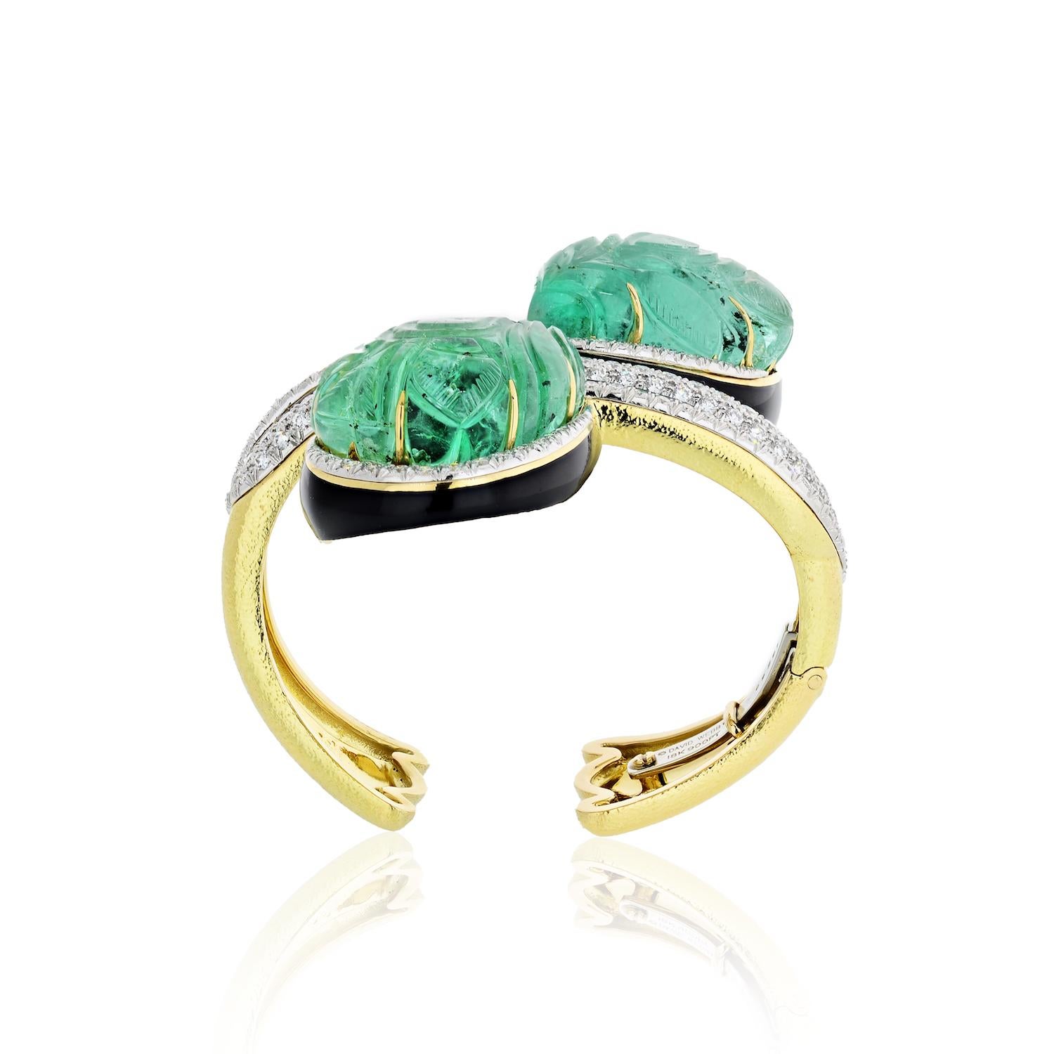 Modern David Webb Platinum, 18K Yellow Gold Carved Emerald and Diamond Cuff Bracelet For Sale