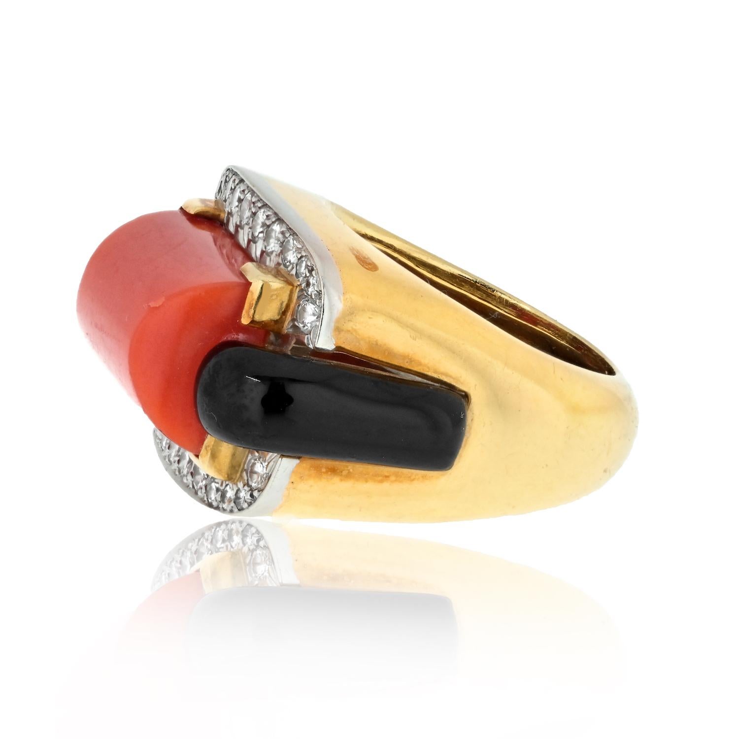 Modern David Webb Platinum & 18K Yellow Gold Coral, Onyx And Diamond Cocktail Ring For Sale