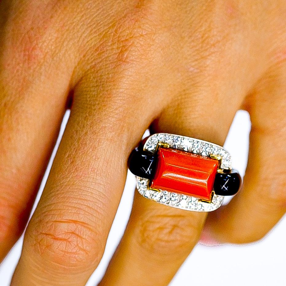 David Webb Platinum & 18K Yellow Gold Coral, Onyx And Diamond Cocktail Ring For Sale 2