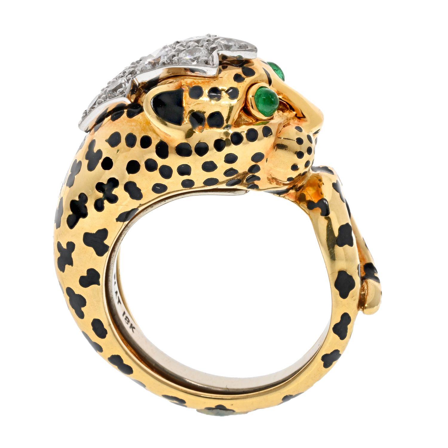 David Webb Platinum & 18K Yellow Gold Cute Diamond Leopard Ring In Excellent Condition In New York, NY