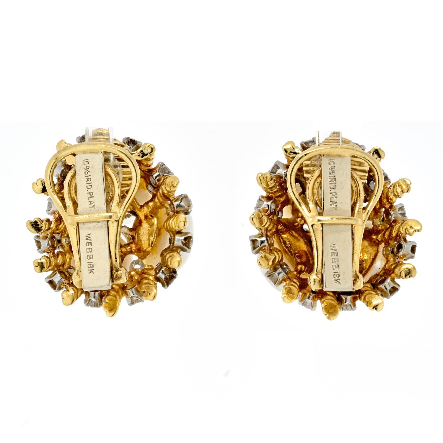 A David David Platinum & 18k Yellow Gold Diamond, Pearl, Dome Style Clip On Earring Excellent état - En vente à New York, NY