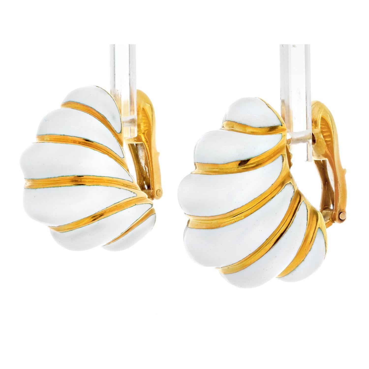 This stylish pair of 18K Gold Croissant Fluted White Enamel Earrings by David Webb can be worn every day or with a formal outfit. These earrings are a perfect gift for someone who loves estate jewelry and perhaps owns a white enamel ring by the