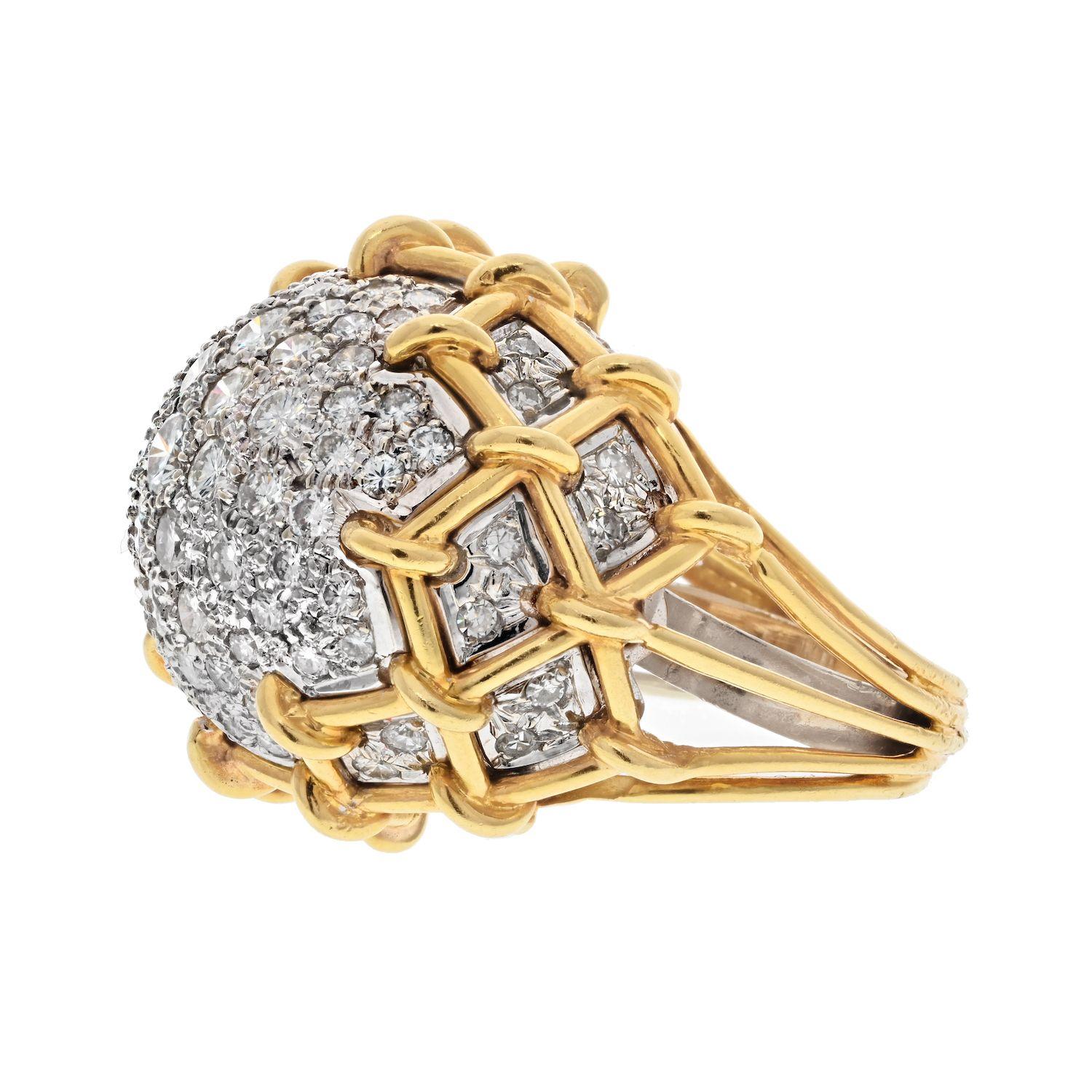 Taille ronde David Webb, bague dôme géométrique en platine et or jaune 18 carats avec diamants en vente