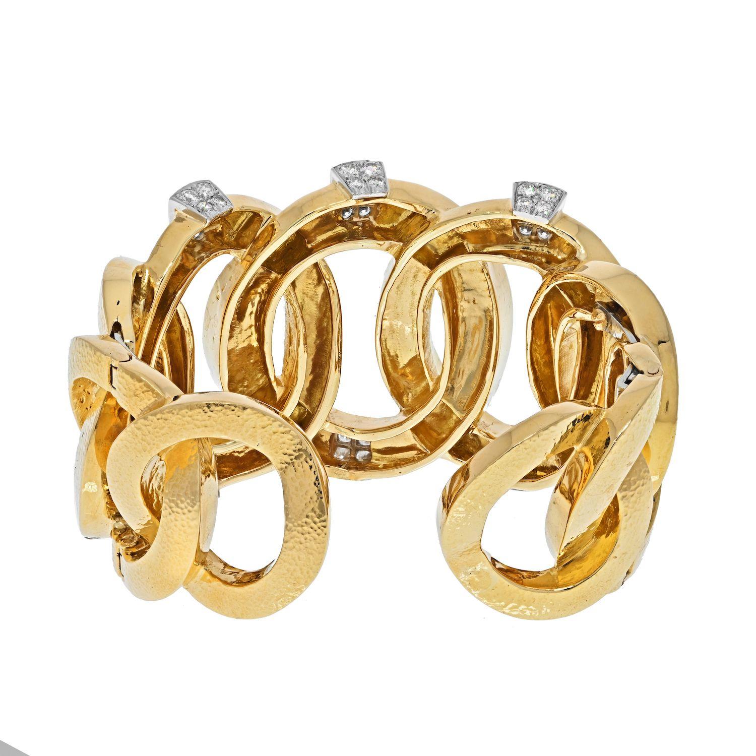 Modern David Webb Platinum & 18K Yellow Gold Hammered Diamond Open Link Cuff Bracelet For Sale