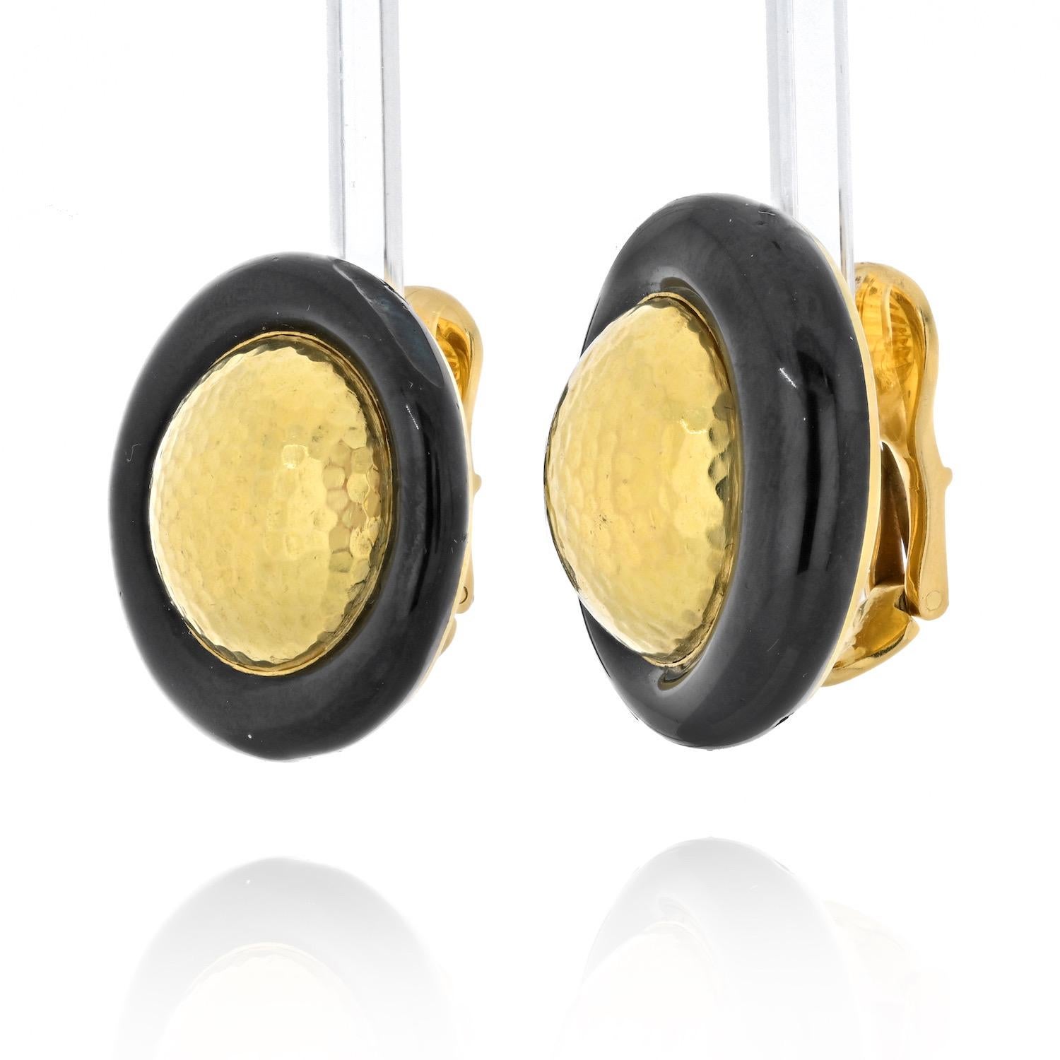 Modern David Webb Platinum & 18K Yellow Gold Hammered GoldAndBlack Enamel Clip Earrings For Sale