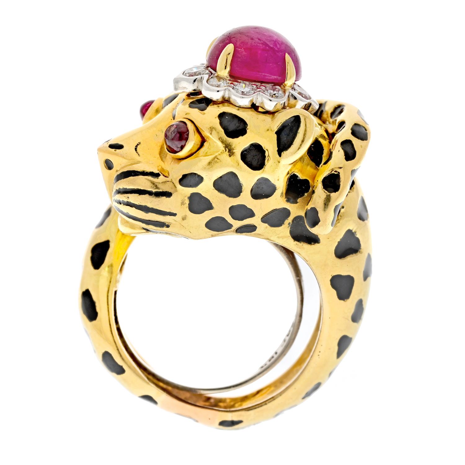 The stunning David Webb 18k Yellow Gold Leopard Ring - a true masterpiece of fine jewelry design. This exquisite ring features a beautifully detailed leopard crafted from luxurious 18k yellow gold, with a sleek and elegant design that is both bold