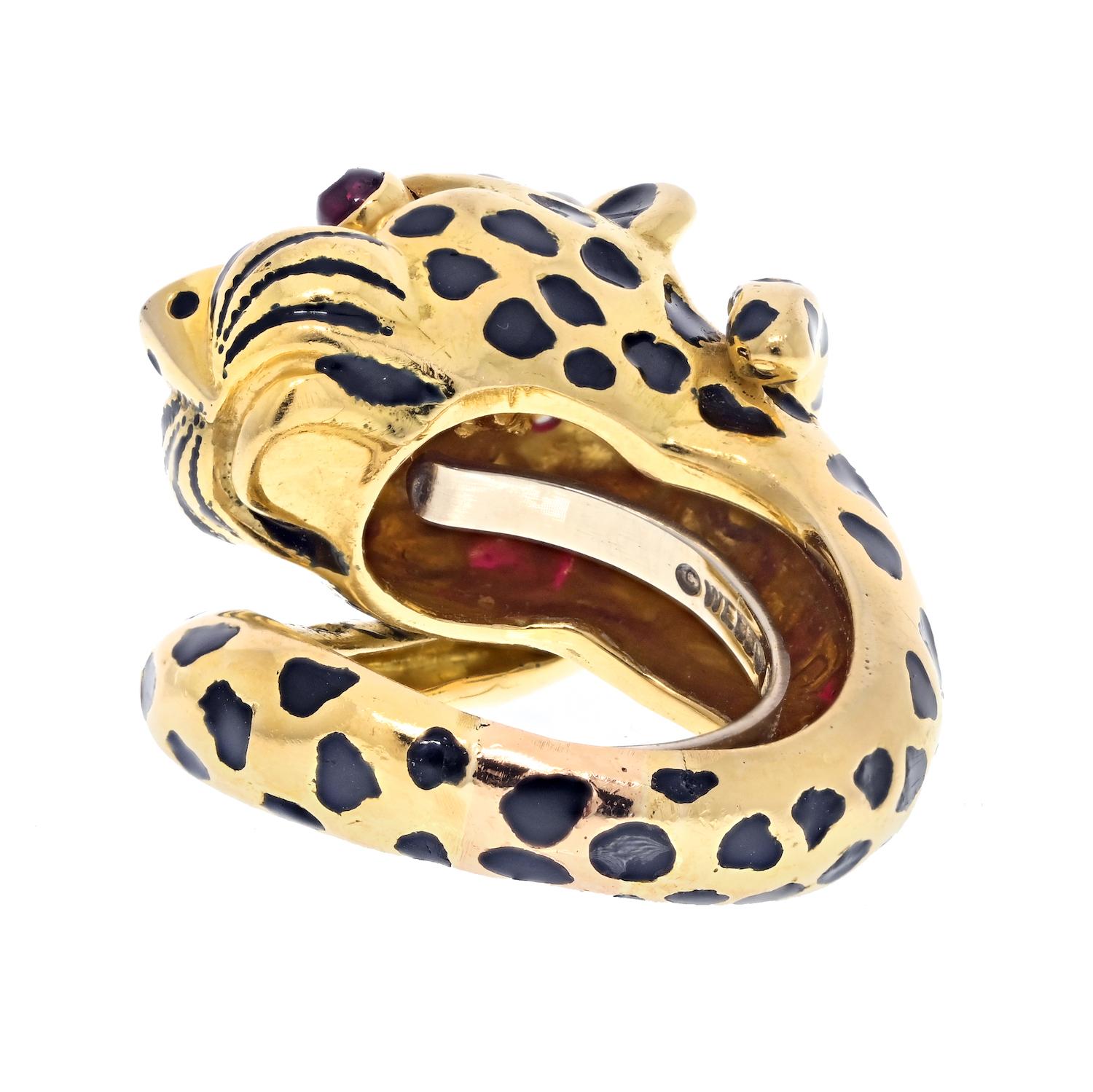 David Webb Platinum & 18k Yellow Gold Leopard Cabochon Ruby Ring In Excellent Condition In New York, NY