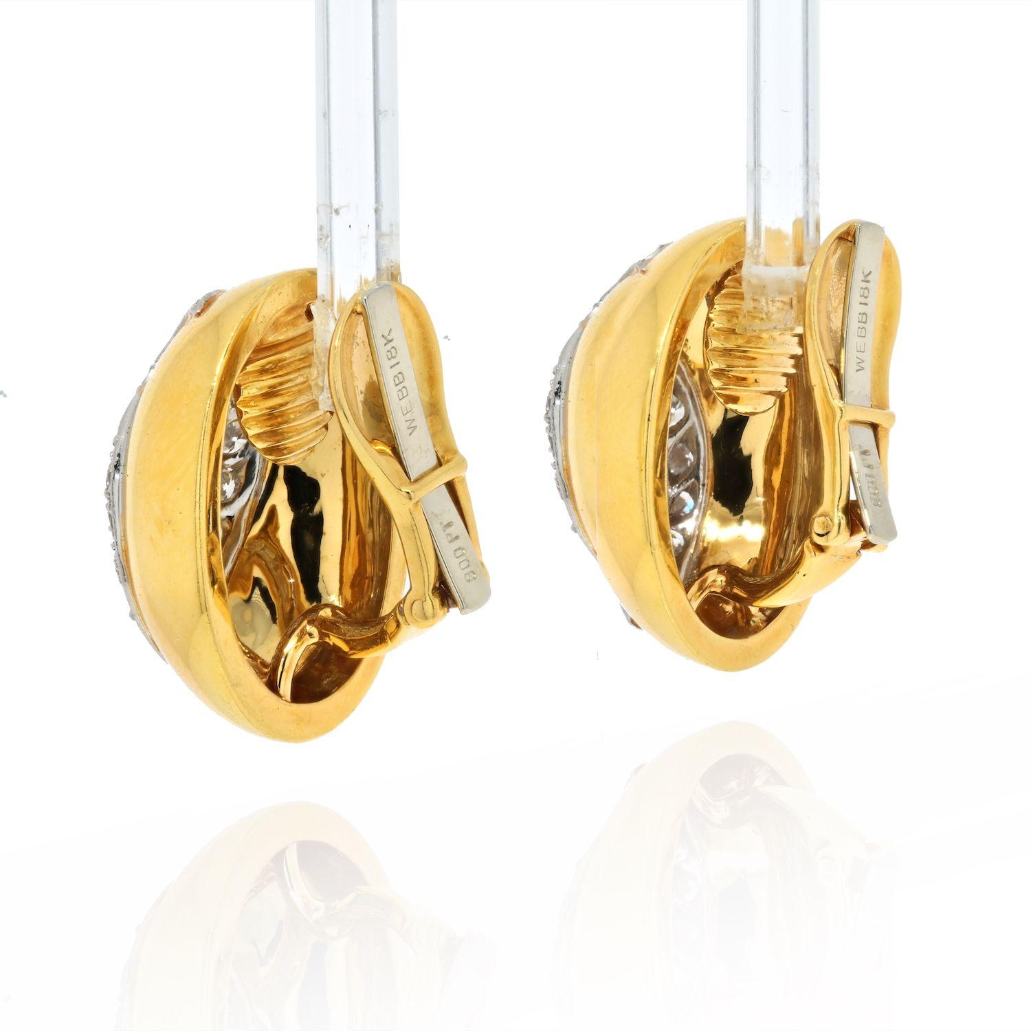 David Webb Platinum & 18K Yellow Gold Oval Bombe Pave Diamond Earrings In Excellent Condition For Sale In New York, NY