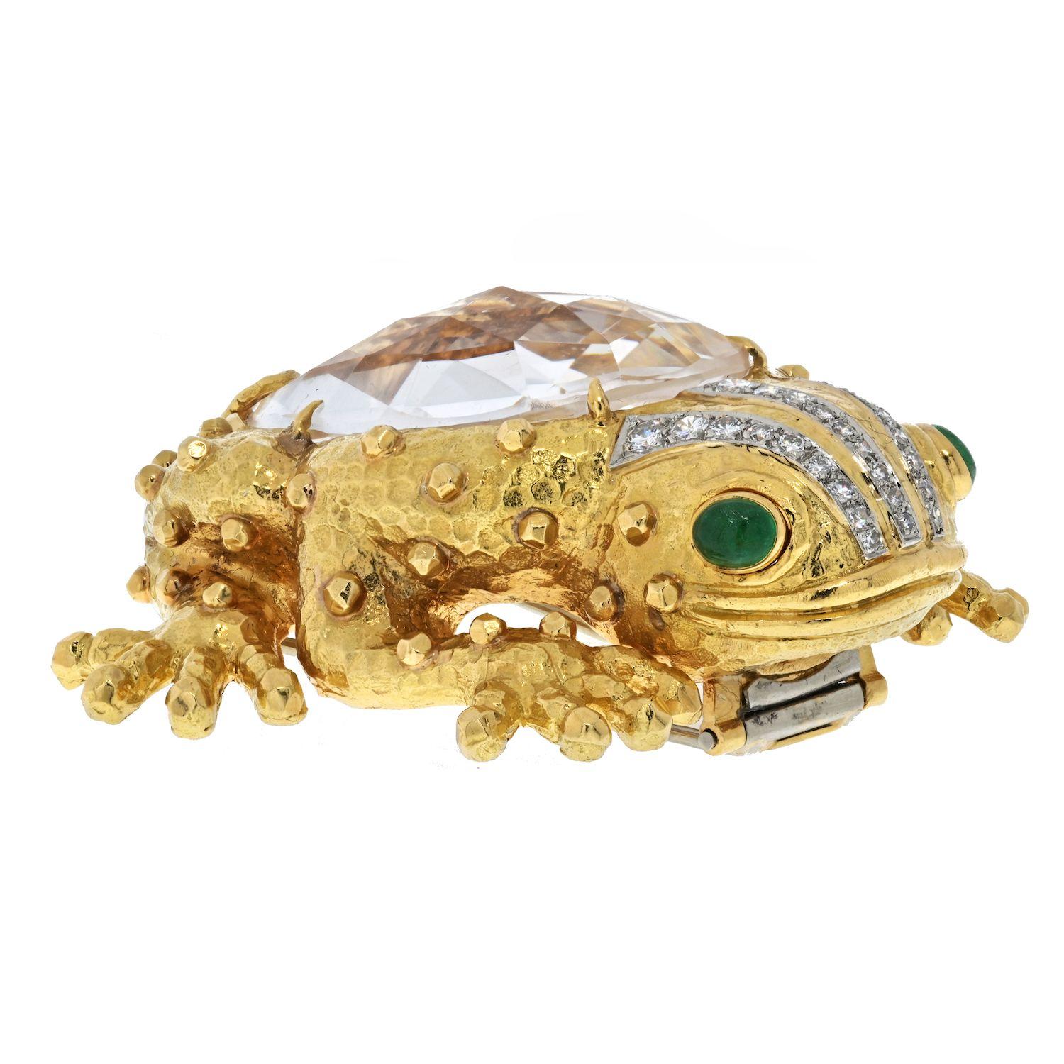 David Webb Platinum & 18K Yellow Gold Rock Crystal Diamond Frog Brooch For Sale 2