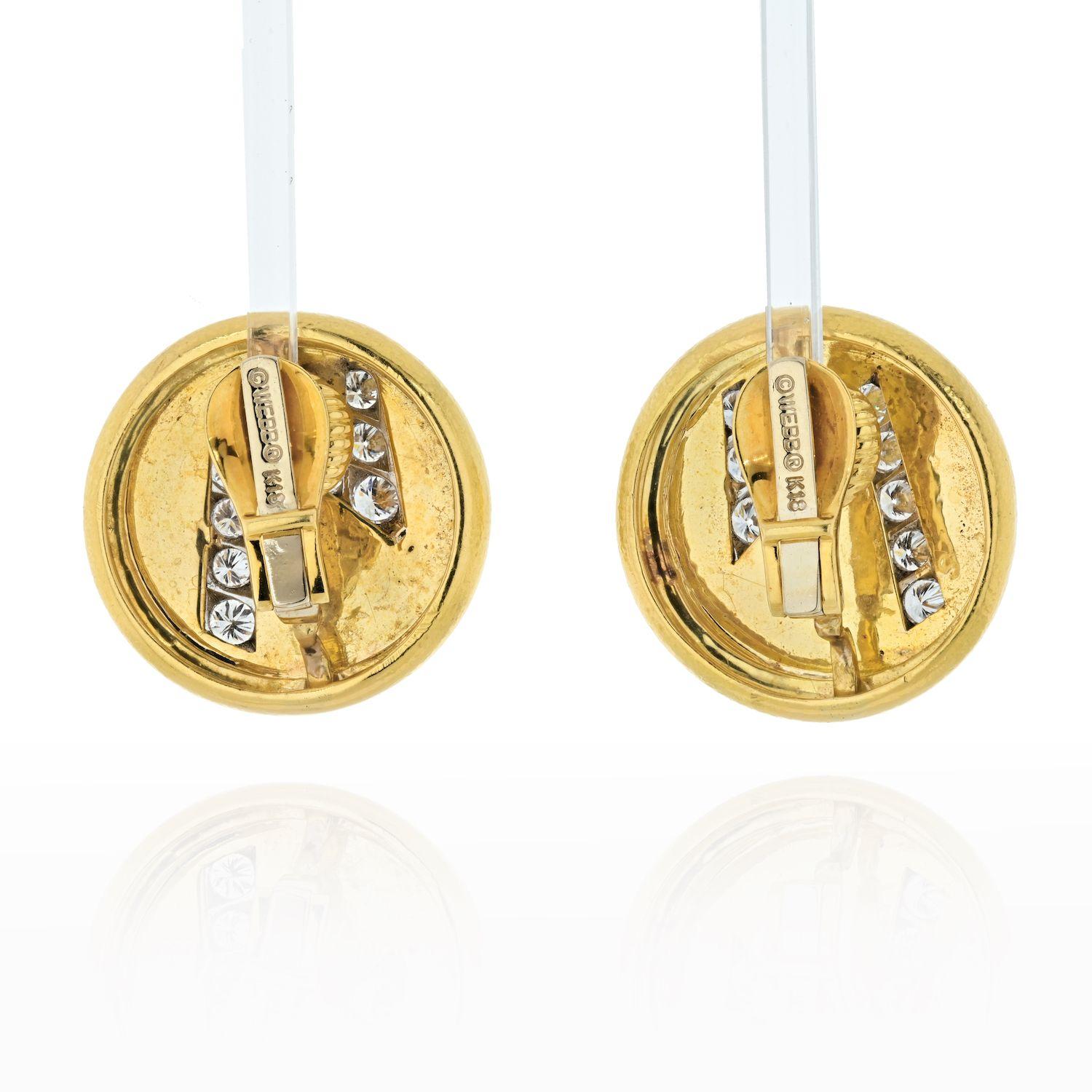 David Webb Platinum & 18K Yellow Gold Round Disks with Diamond Earrings In Excellent Condition For Sale In New York, NY