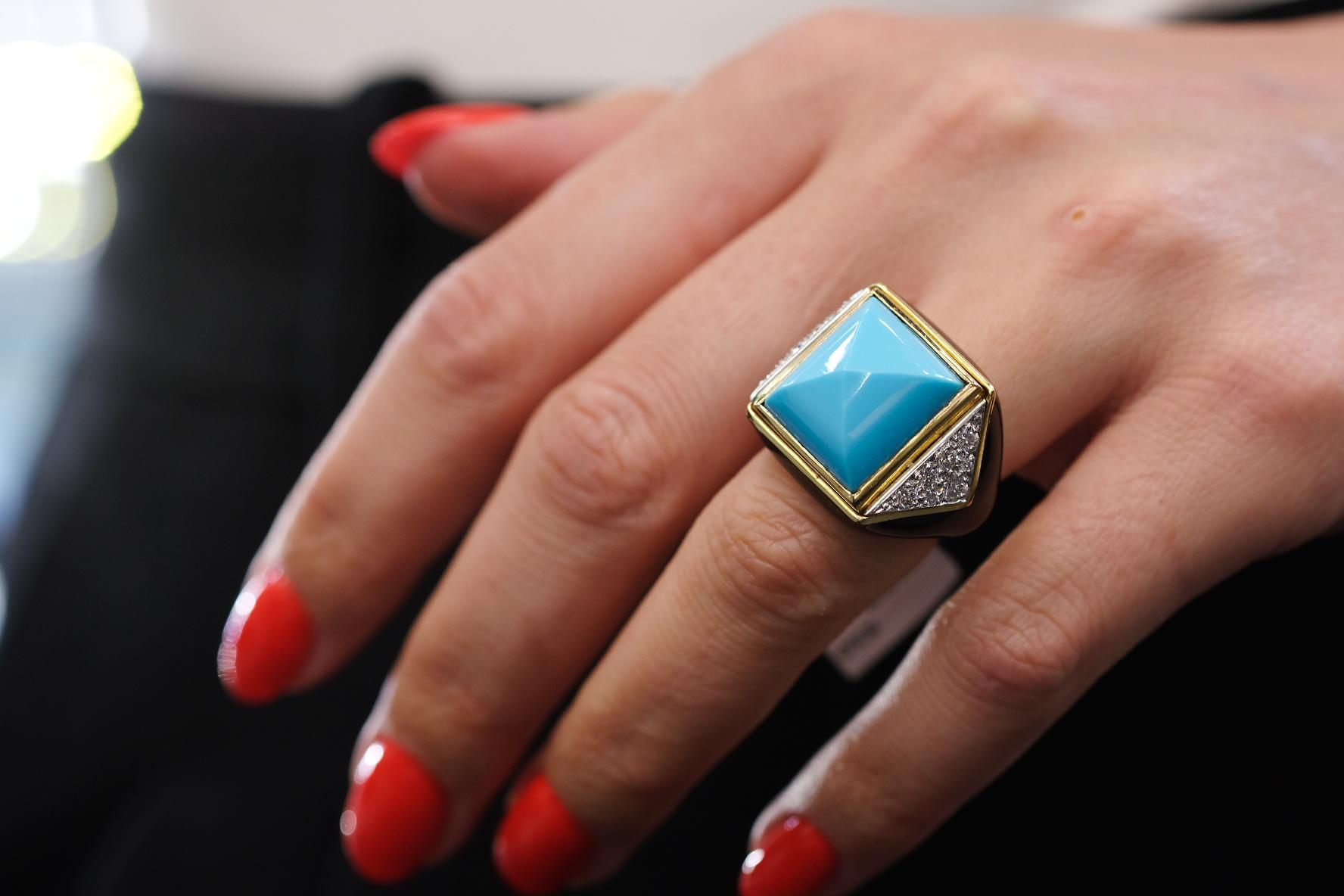 David Webb Platinum & 18K Yellow Gold Summit Turquoise And Diamond Ring For Sale 1