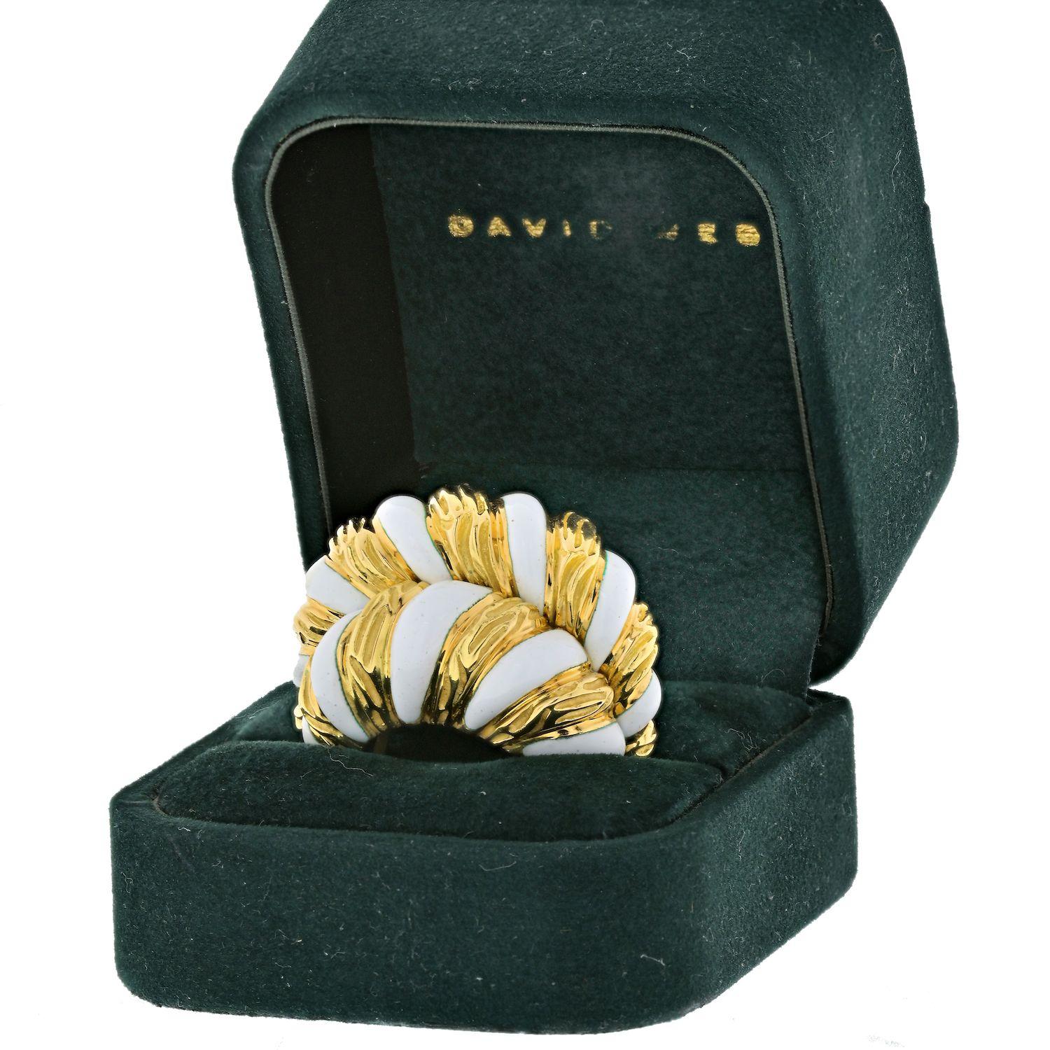 18K yellow gold vintage David Webb gold ring designed as three stacked shrimp bands with alternating white enamel and brushed gold sections. Marked WEBB 18K. Ring size 6-1/2 with built-in U-shaped sizer in shank. 