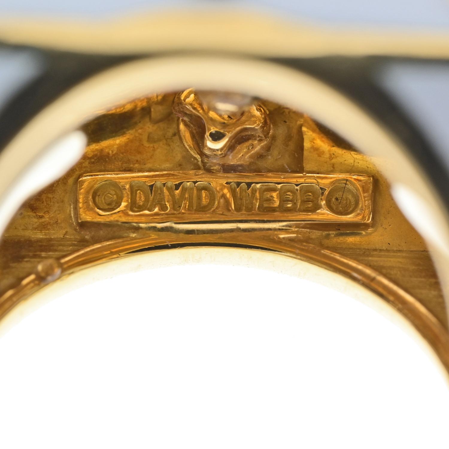 Women's David Webb Platinum & 18K Yellow Gold White Enamel Diamond Ring For Sale
