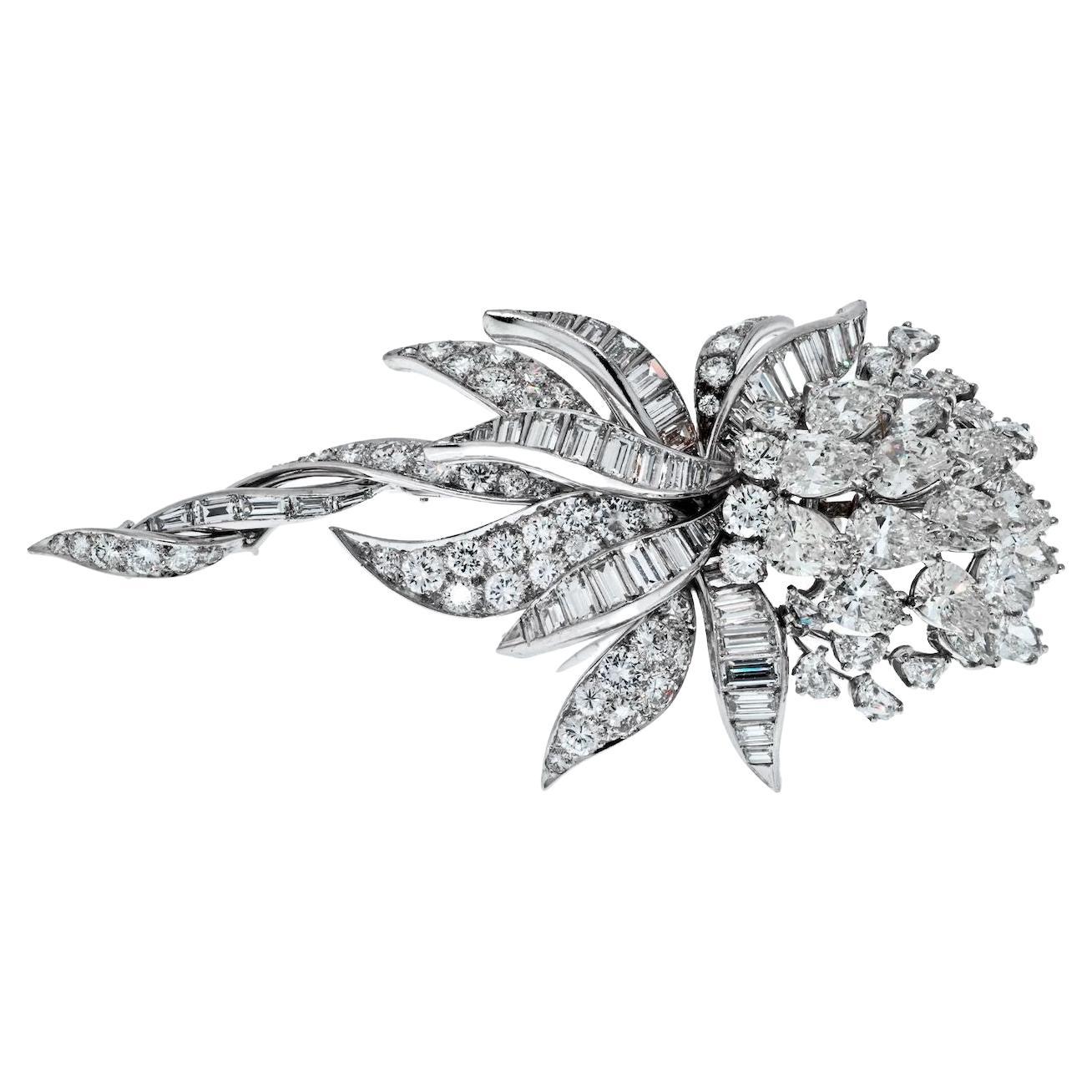 David Webb Platinum 21.00 Carats 1960's Diamond Floral Brooch For Sale