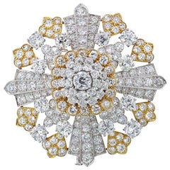 David Webb Broche en platine avec diamants taille ancienne de 40,00 carats