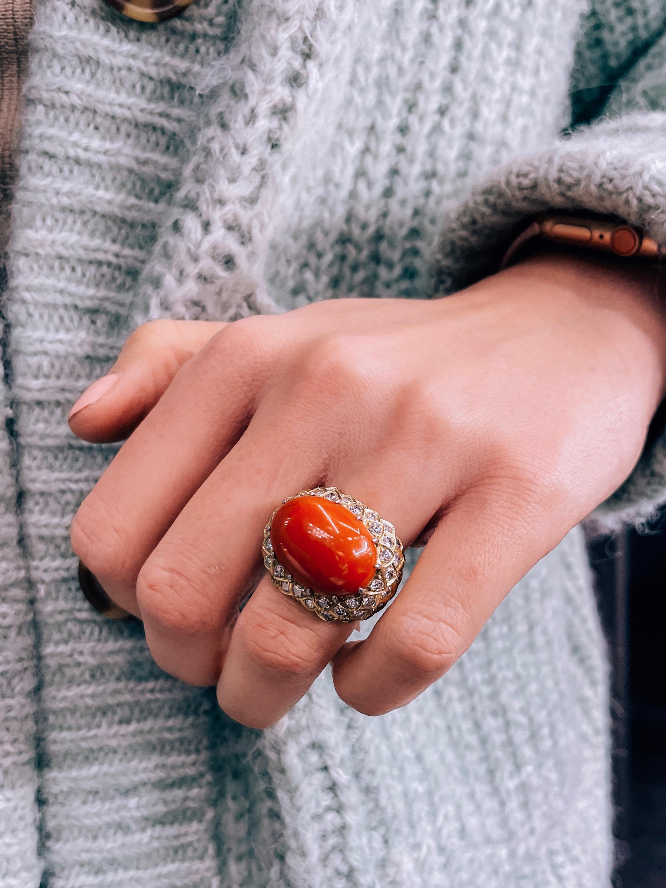 David Webb Platinum and 18 Karat Yellow Gold Oval Coral and Diamond 1970s Ring For Sale 2