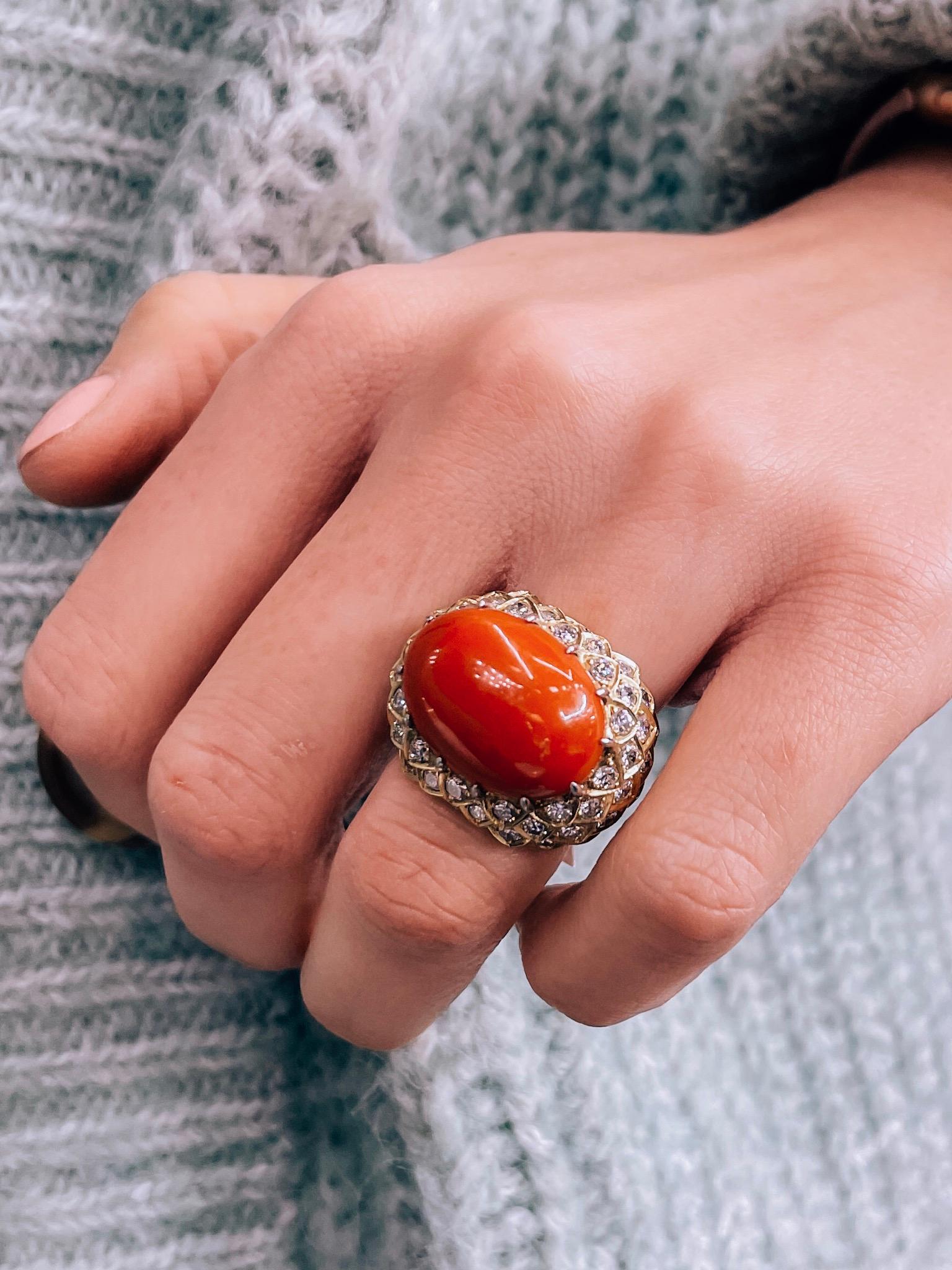 David Webb Platinum and 18 Karat Yellow Gold Oval Coral and Diamond 1970s Ring For Sale 3