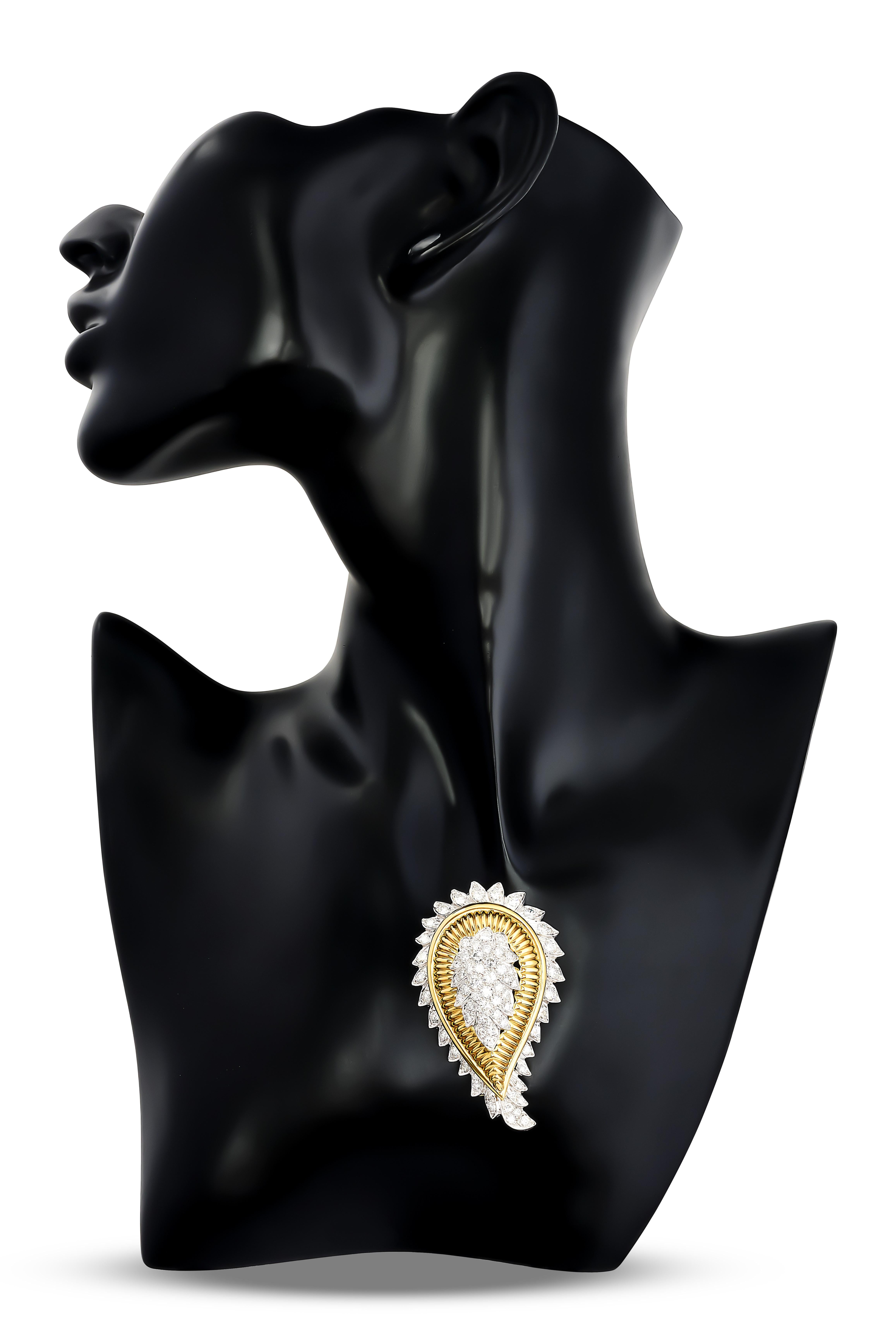 Round Cut David Webb Platinum and 18K Yellow Gold Diamond Paisley Pin/Pendant For Sale