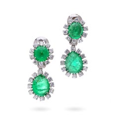 Pendientes de clip de esmeralda y diamantes en platino David Webb