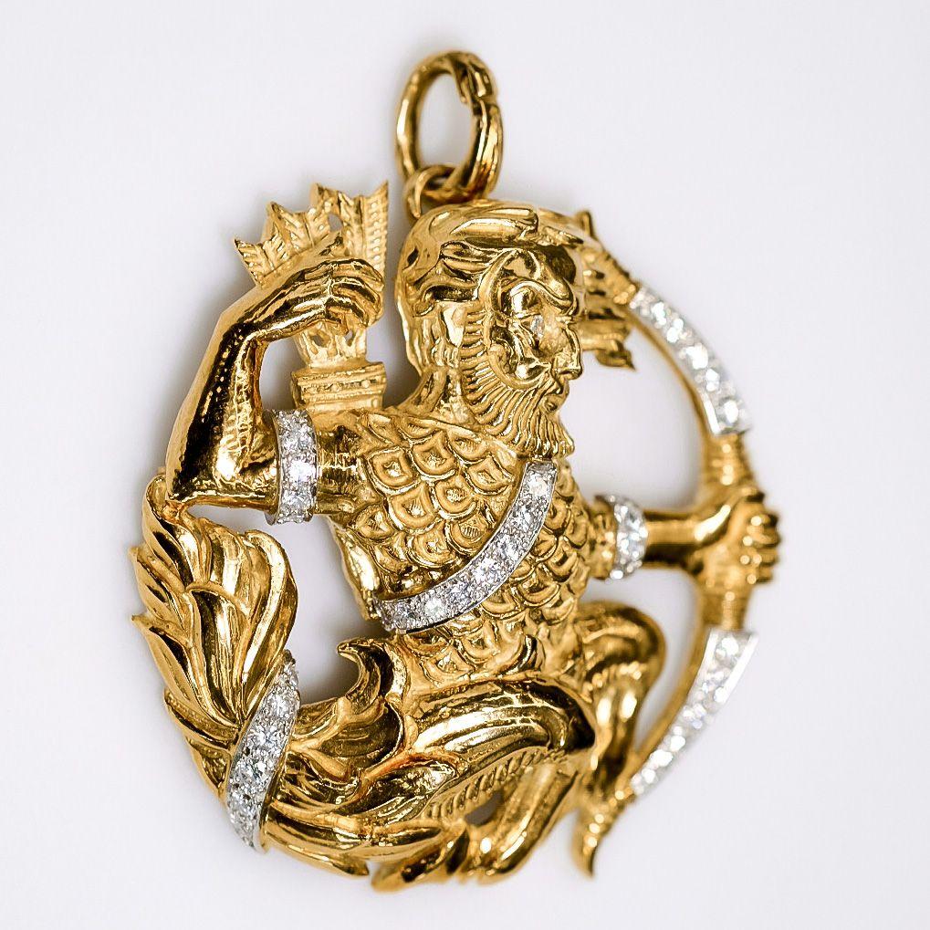 David Webb Platin &  Gold Sagittarius Diamant Zodiac Anhänger Pin Brosche im Zustand „Hervorragend“ im Angebot in New York, NY