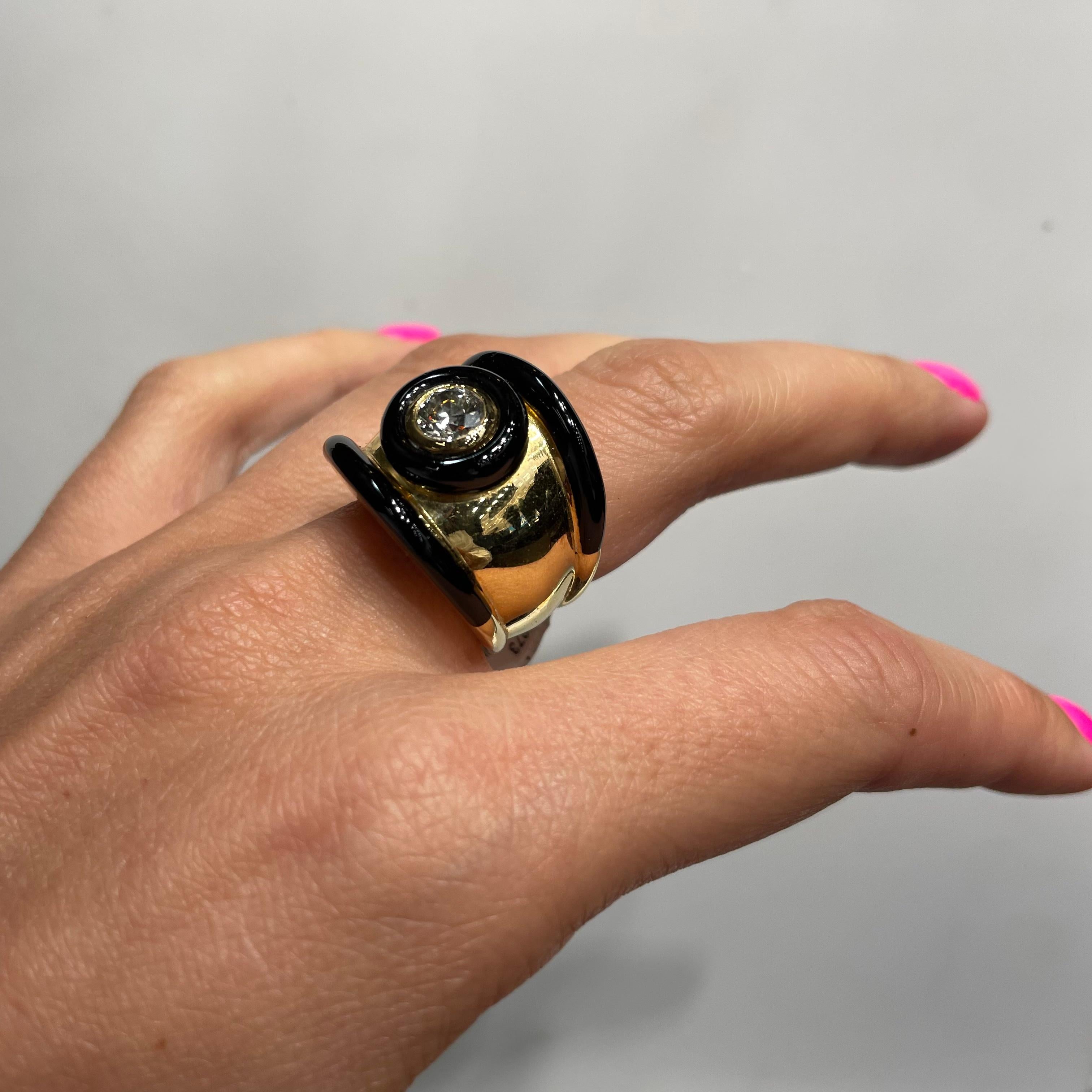 David Webb Anello in platino e oro con diamante singolo rotondo e castone in smalto nero in vendita 10