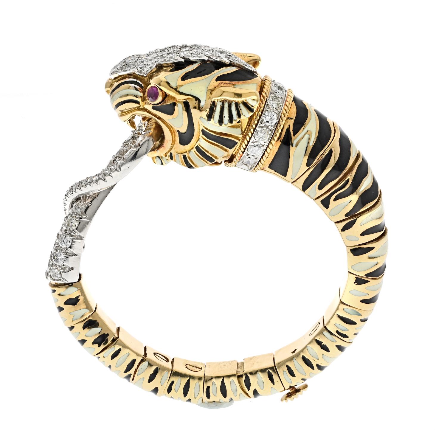 Round Cut David Webb Platinum & Yellow Gold White And Balck Enamel Tiger Diamond Bracelet For Sale