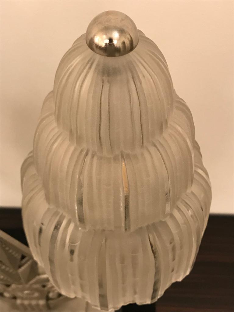 Lampe de table Art Déco française « cascade » signée par Sabino en vente 8