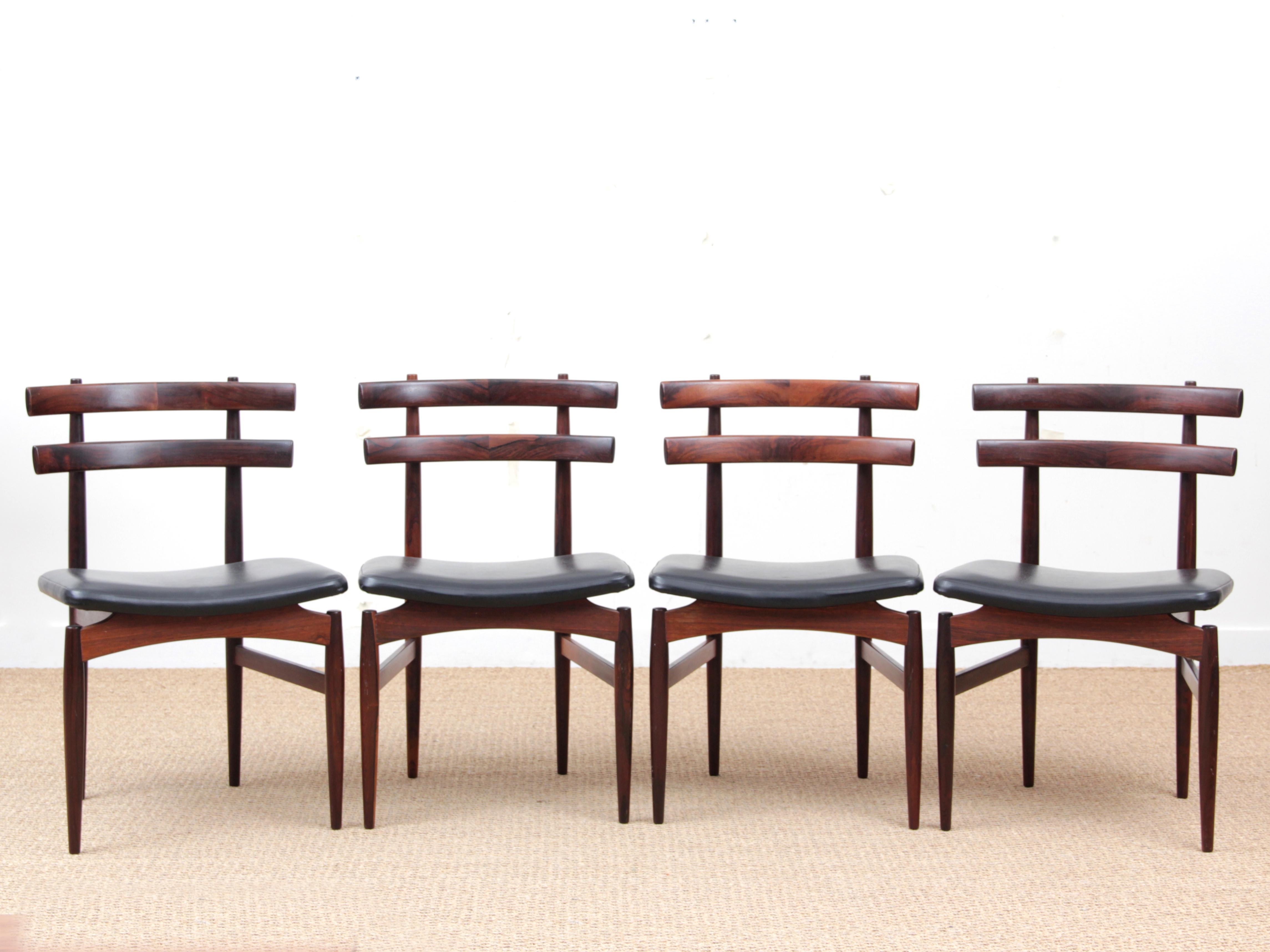 Mid-Century Modern Danish Set of Four Chairs in Rosewood by Poul Hundevad 10