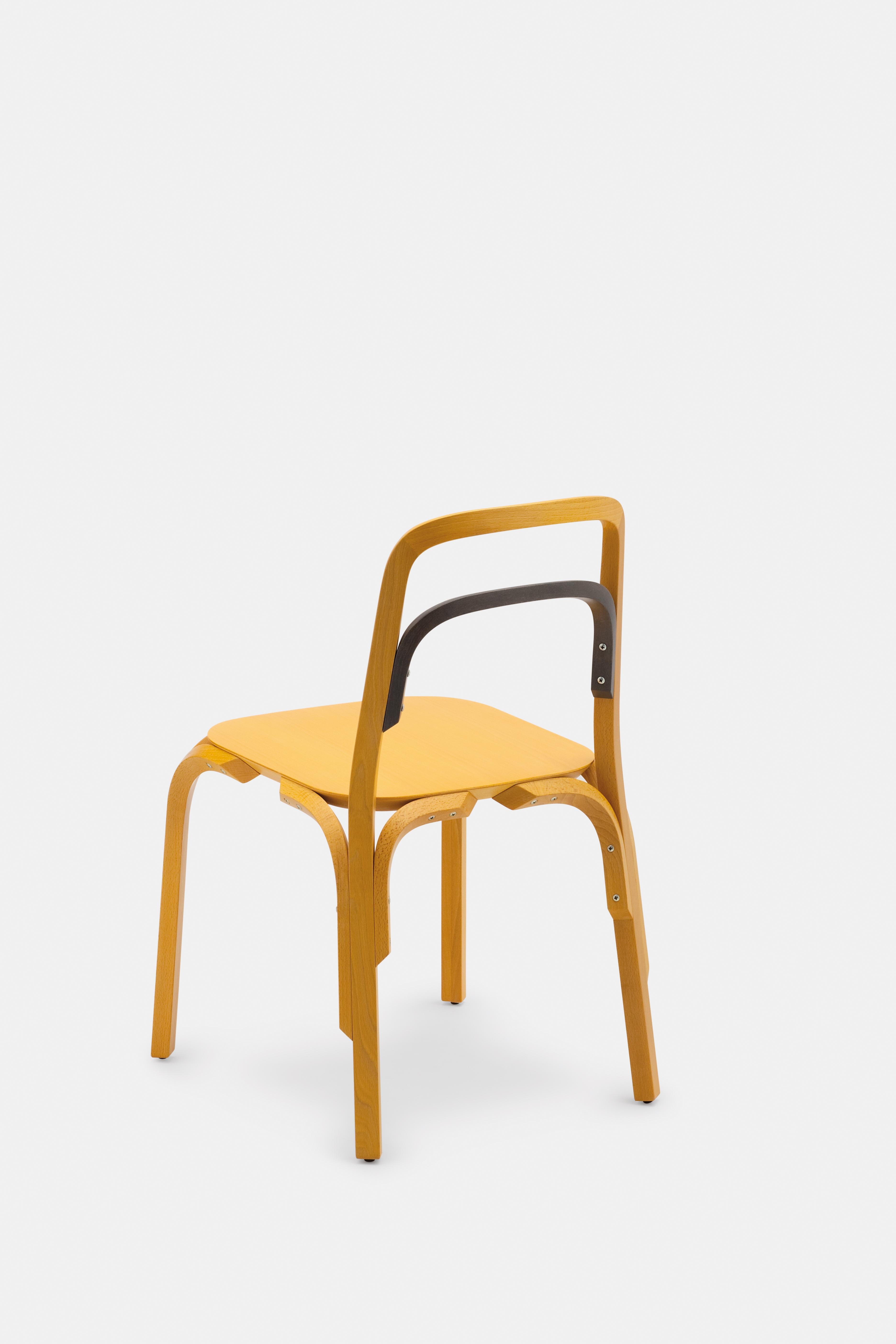 Gamper’s creation of the Sessel chair was driven by a fascination of the traditional bentwood archetype and the way in which its industrialised production has been mastered throughout its 150 yearlong history. Aspiring to create his first production