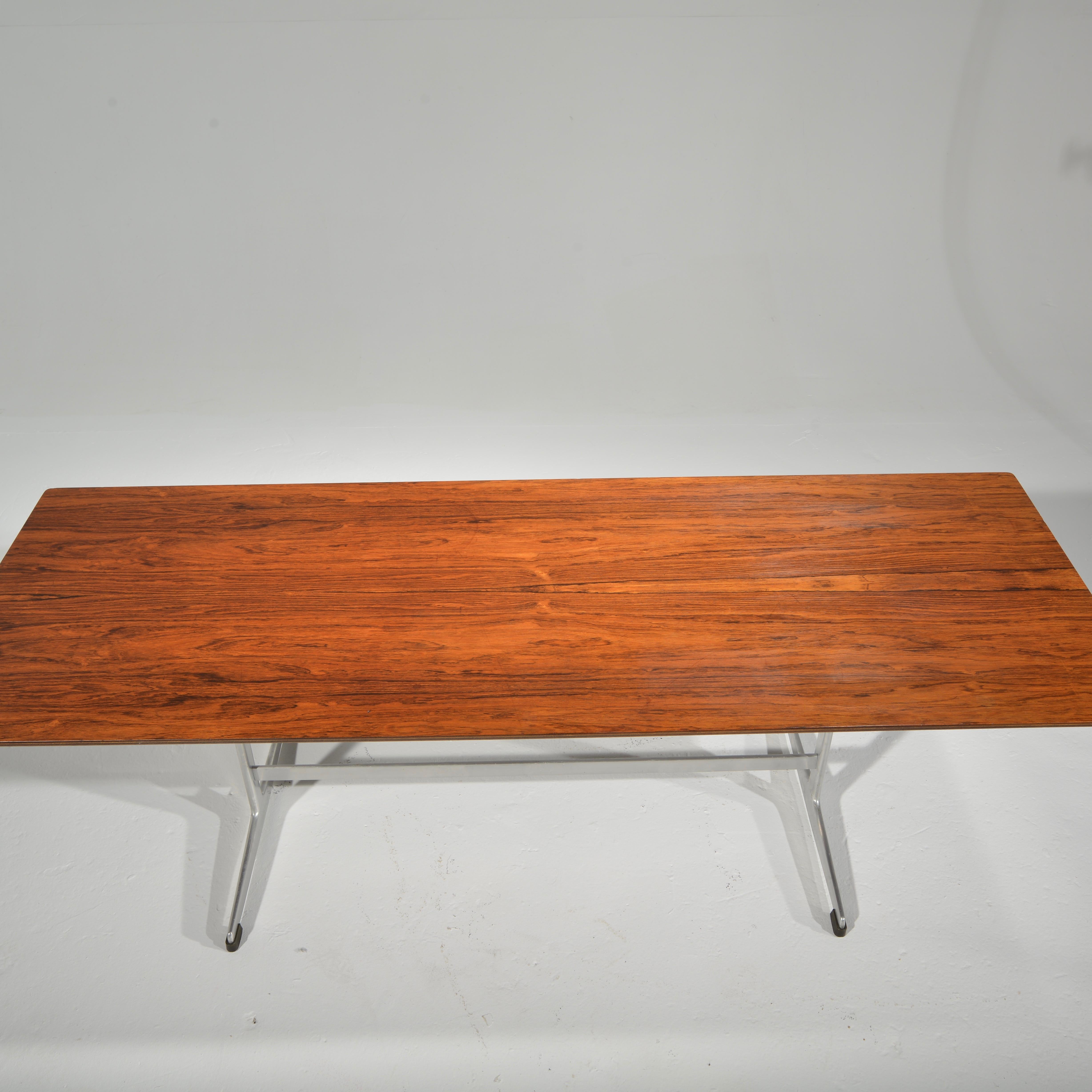 Danish Rare Arne Jacobsen Rosewood Coffee Table For Sale