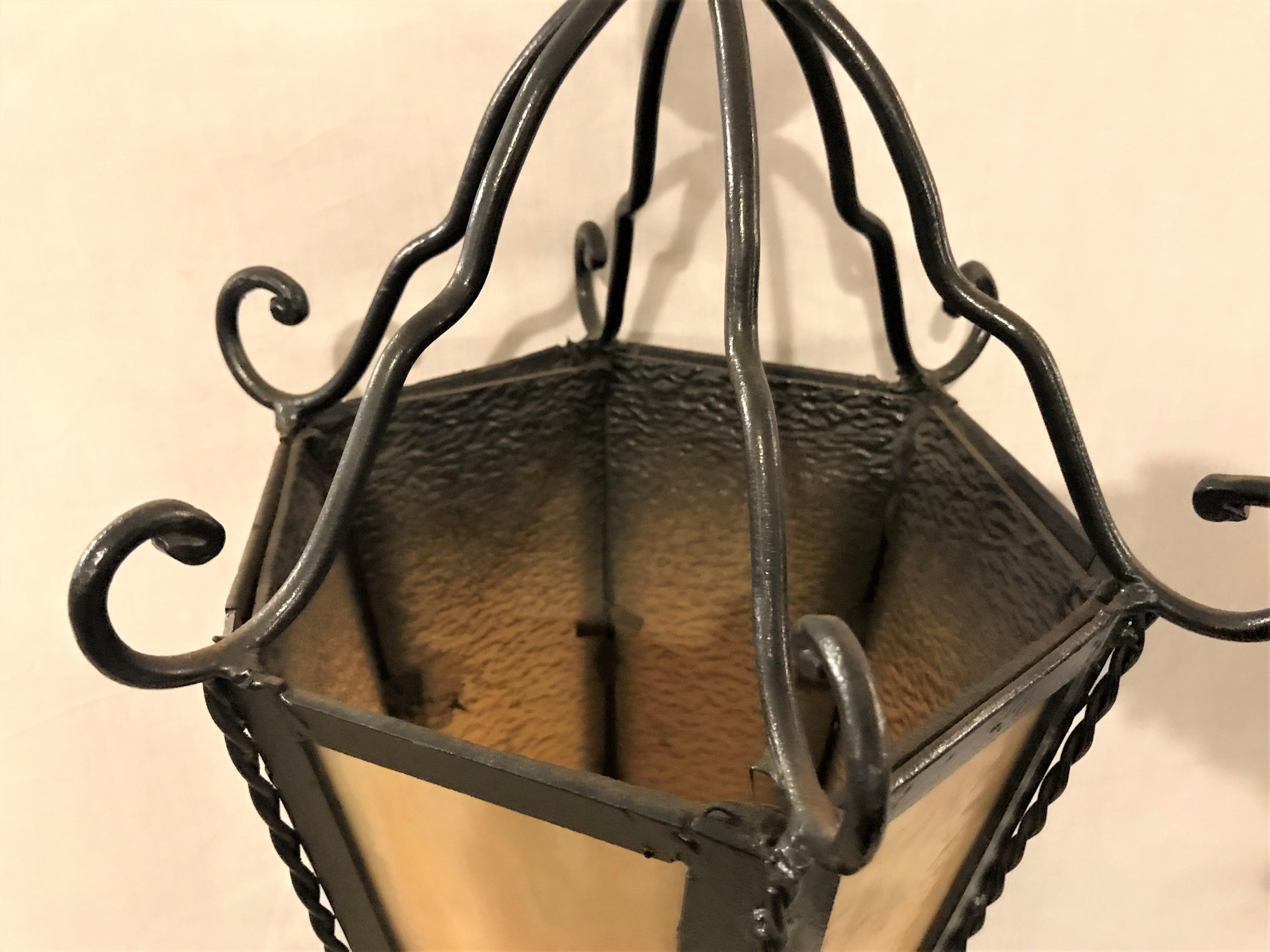 Pair of Black Iron Painted Art Glass Lidded Torchieres or Lanterns In Good Condition In Stamford, CT