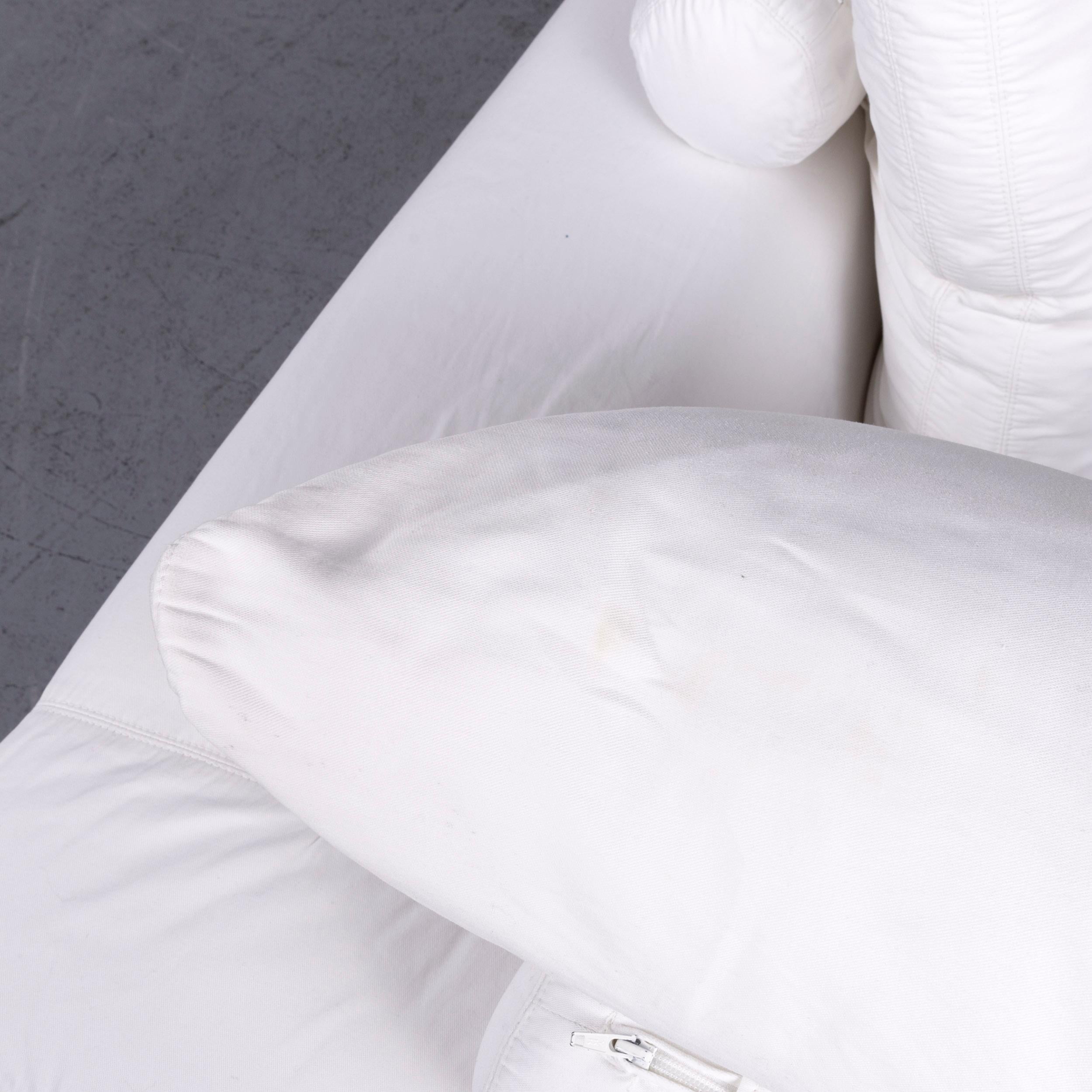 Flexform Poggiolungo Designer-Stoff-Sofa, weiß, dreisitzige Kommode 3